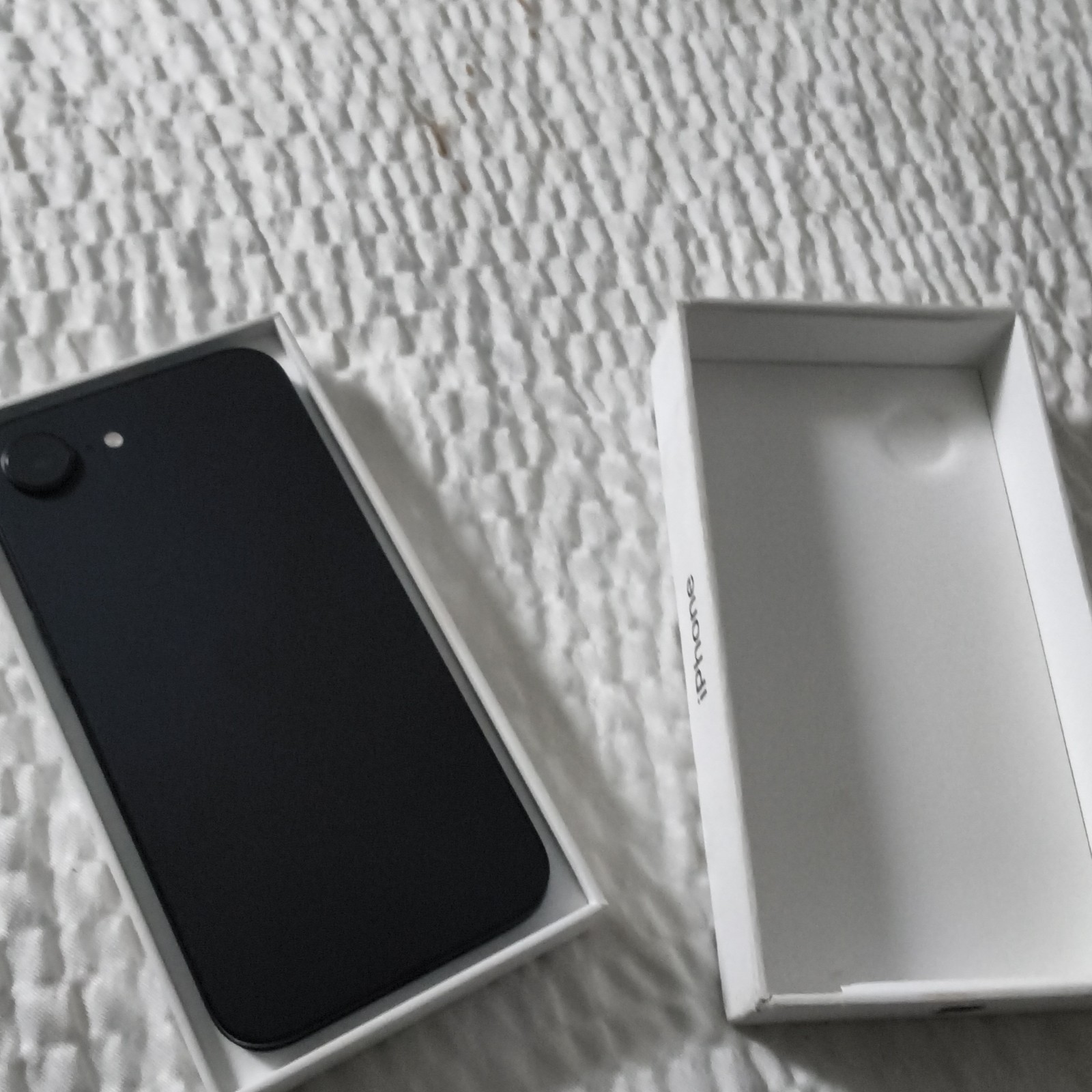 Apple iPhone 16e 128GB Black A3212 Face ID 48MP iOS No Contract