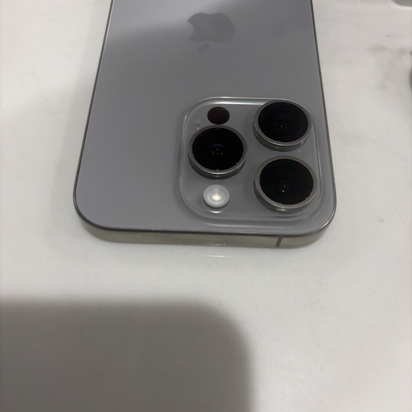 Apple iPhone 15 Pro – 512 GB -Natural Titanium Silver (Unlocked) EUC 90% Health