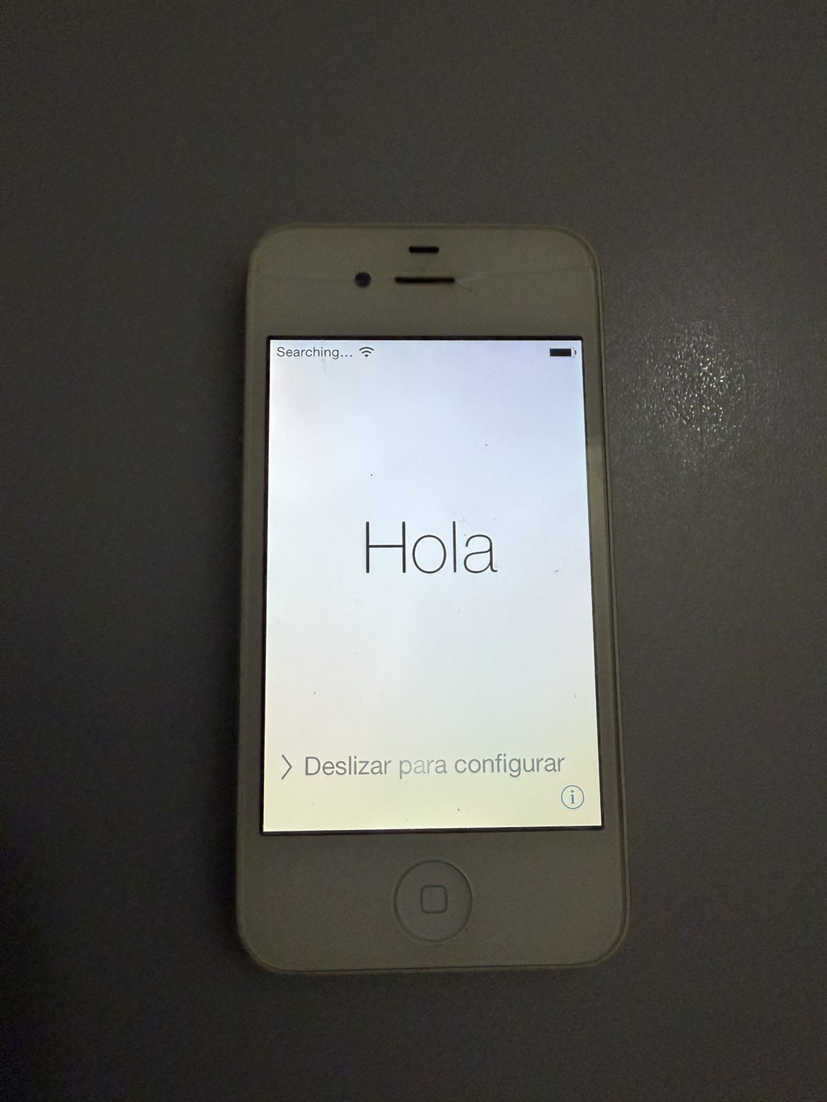(2) A1349 Apple iPhone 4/4s Black/White plus parts