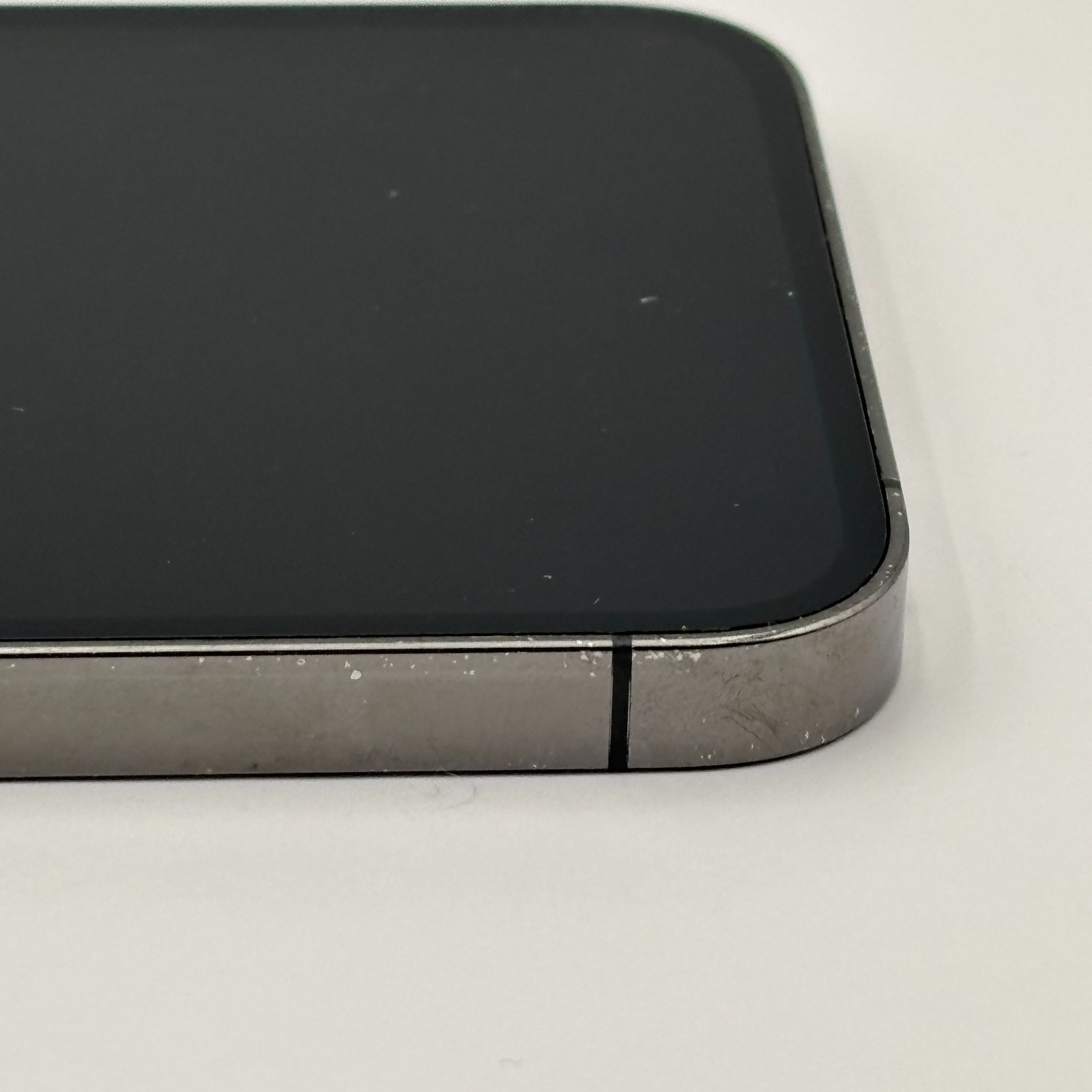 Apple iPhone 13 Pro 128GB Graphite Unlocked Cracked Back FOR PARTS Read