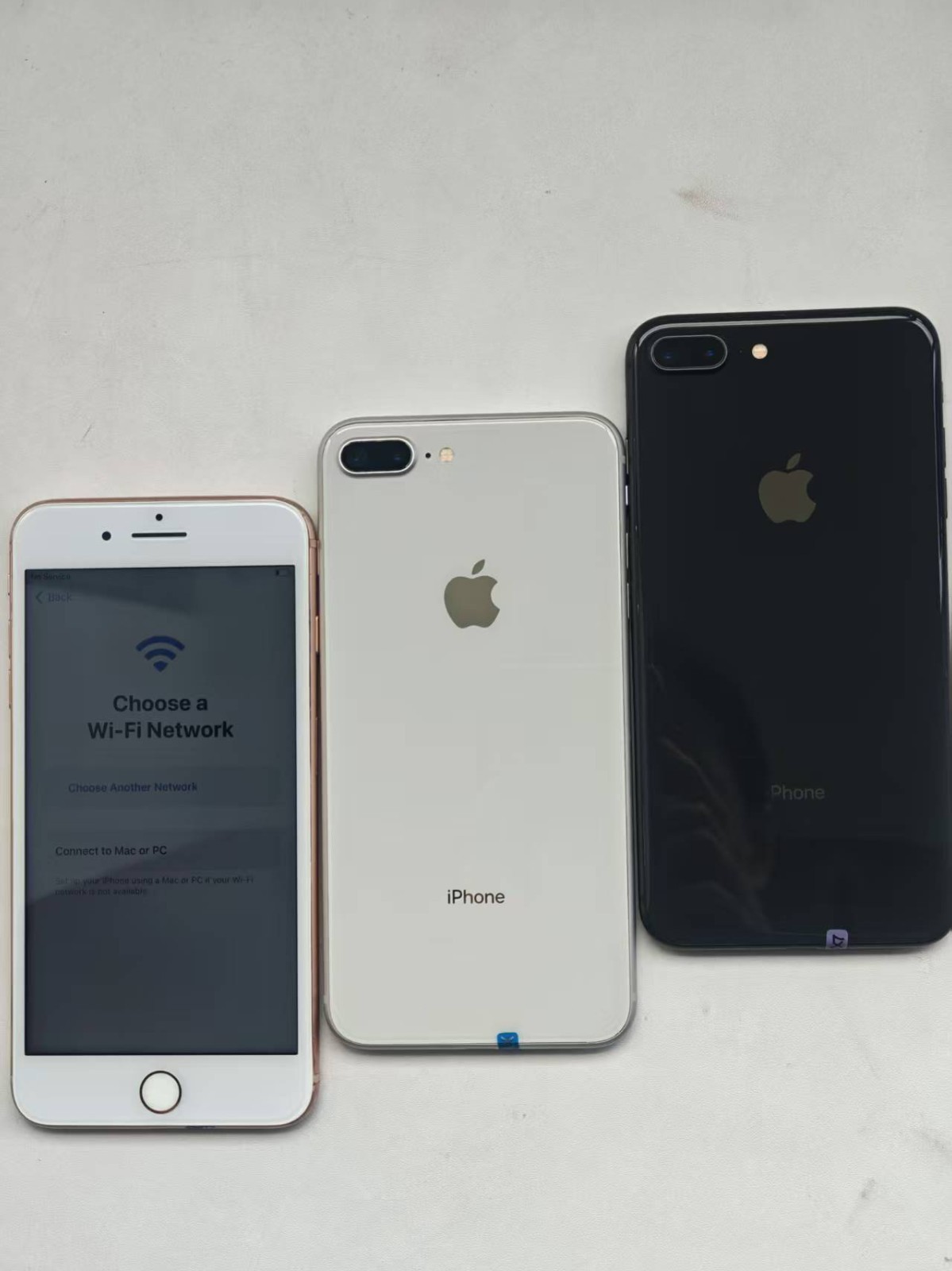 Apple iPhone 8 Plus – Unlocked Smartphone GOOD(any carrier)