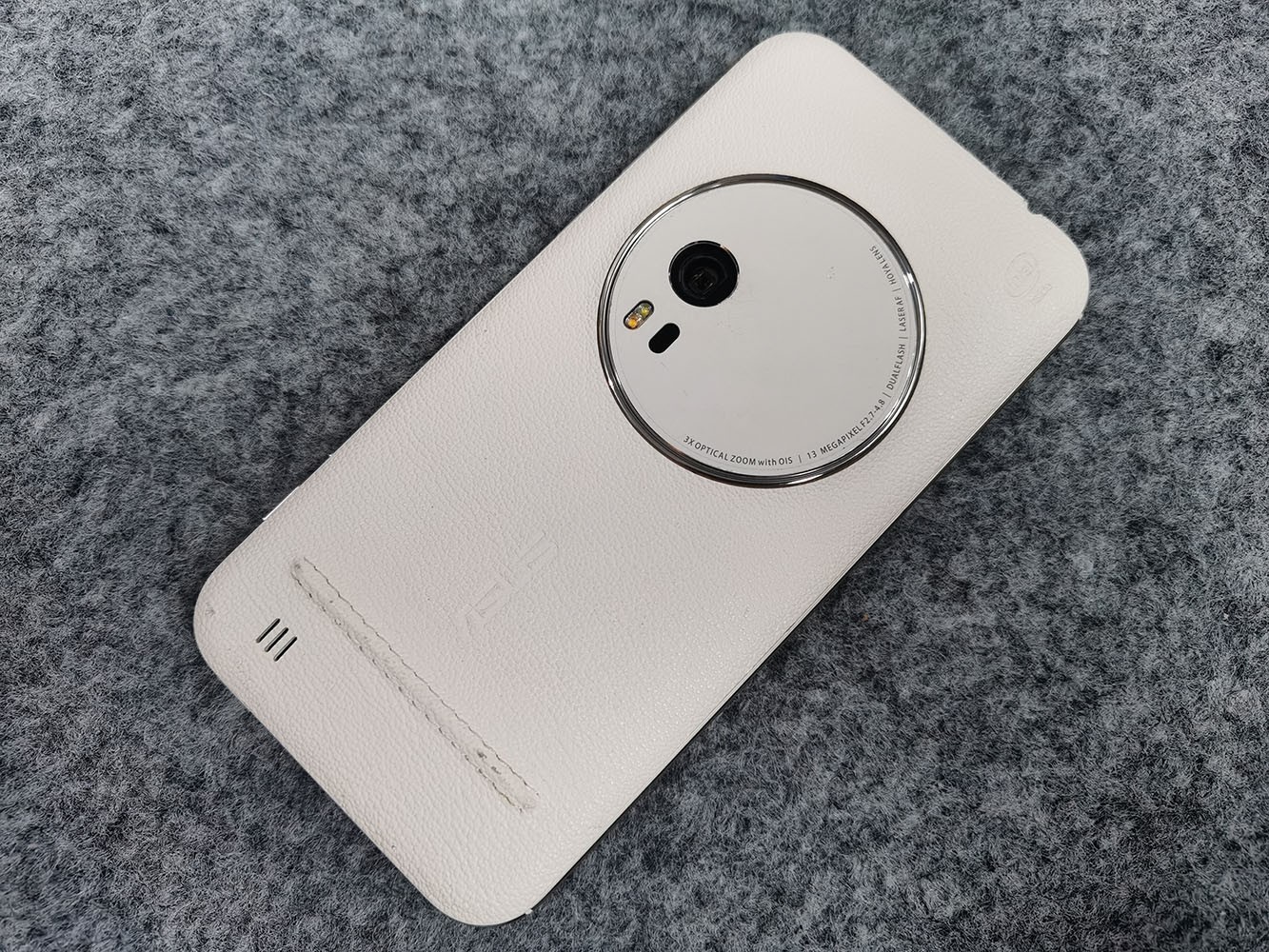 Asus Zenfone Zoom (asus-z00xs) 64GB 5.5” Smartphone