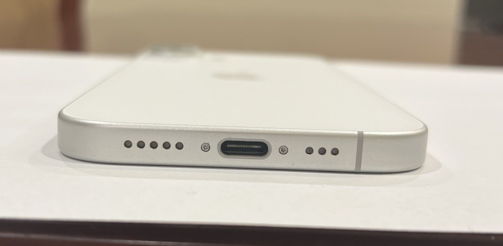 iphone 16 unlocked 512gb White EXCELLENCE CONNECTION