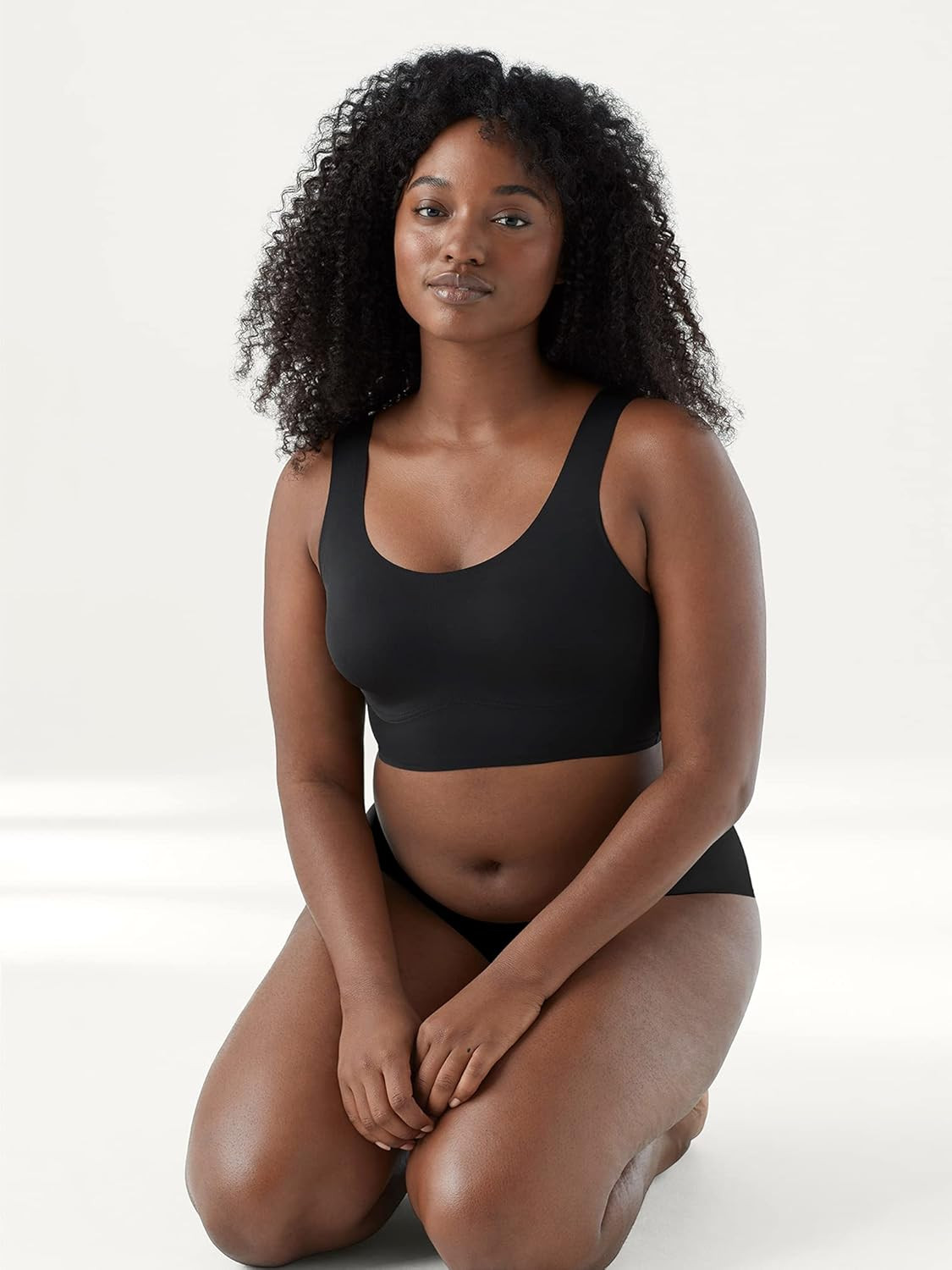 True Body Lift Scoop Neck Bra