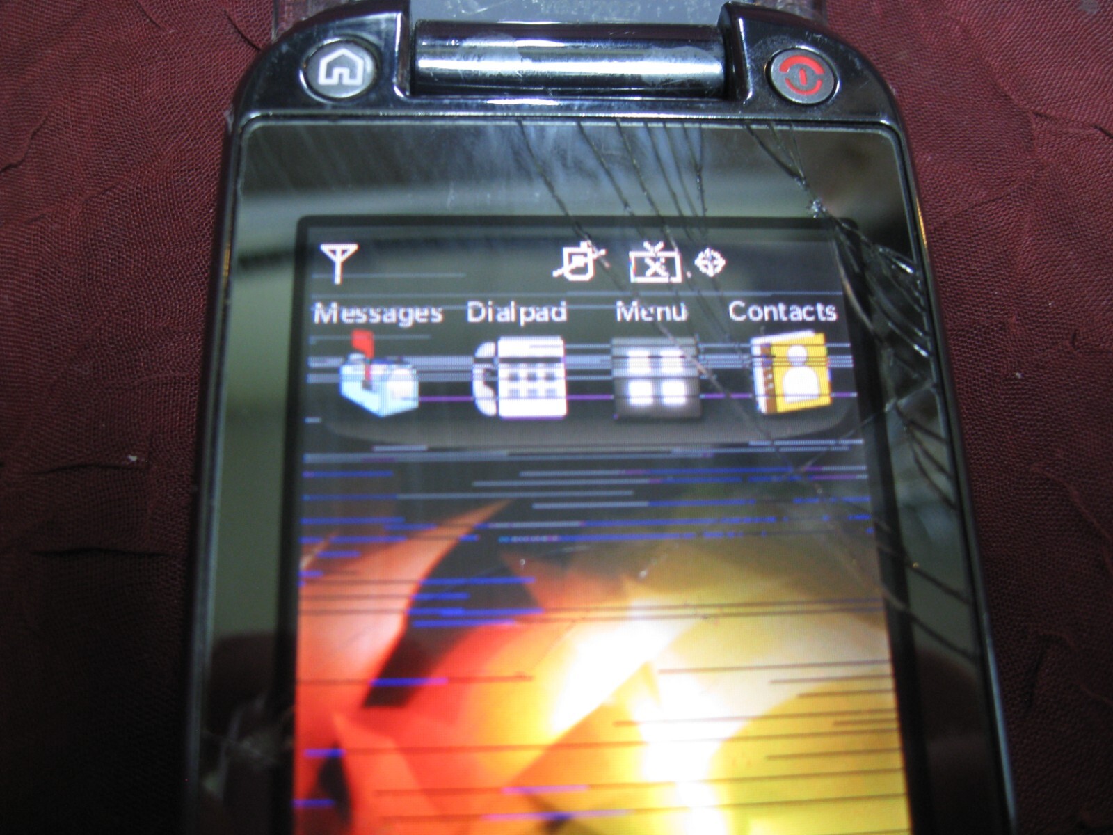 Motorola Krave ZN4 Smartphone (Verizon) – 128 MB Gray – FOR PARTS SEE DESC