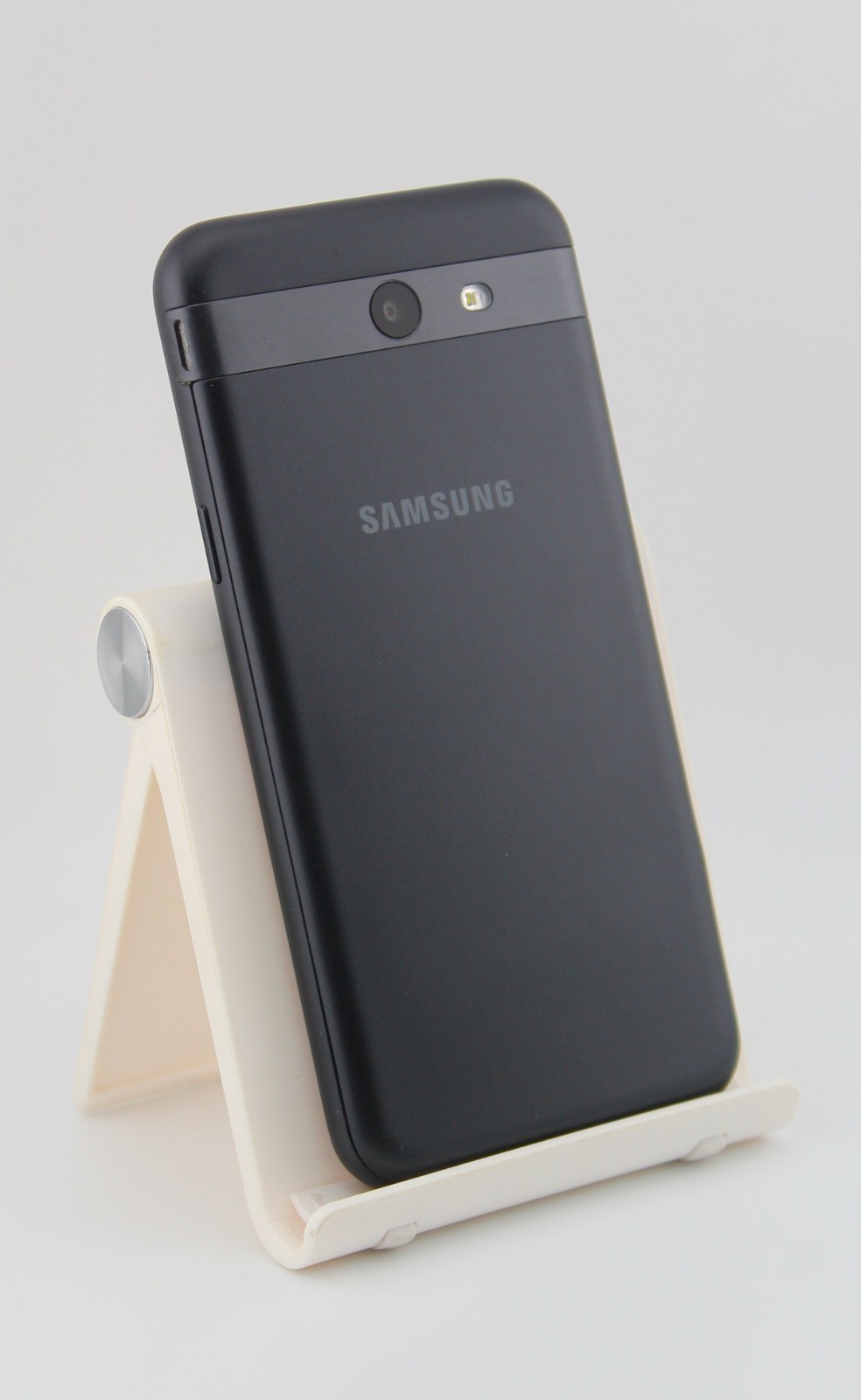Fair Condition – Samsung Galaxy J3 Prime 16GB (T-Mobile ONLY) – Free Shipping