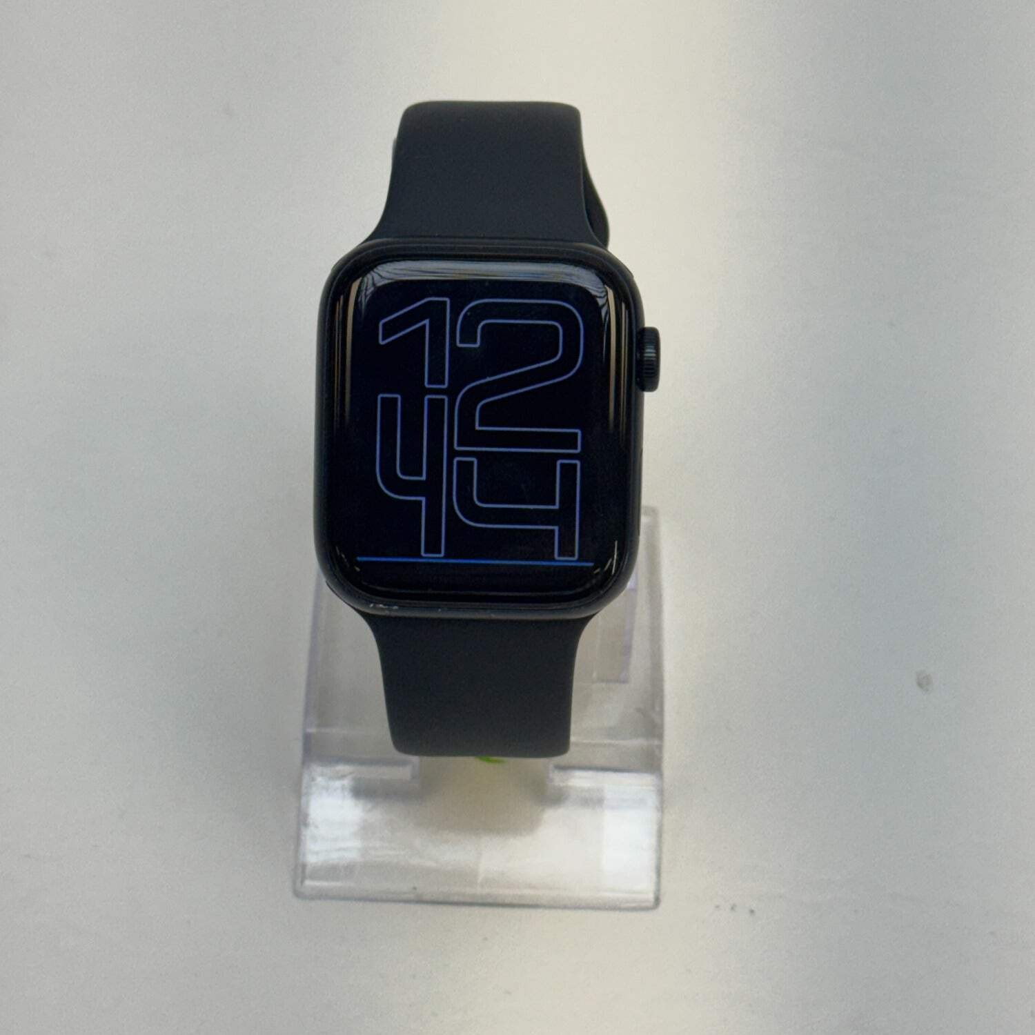 GPS Only Apple Watch SE 3 44MM Midnight Aluminum Black Sport Band MEPJ4W/A