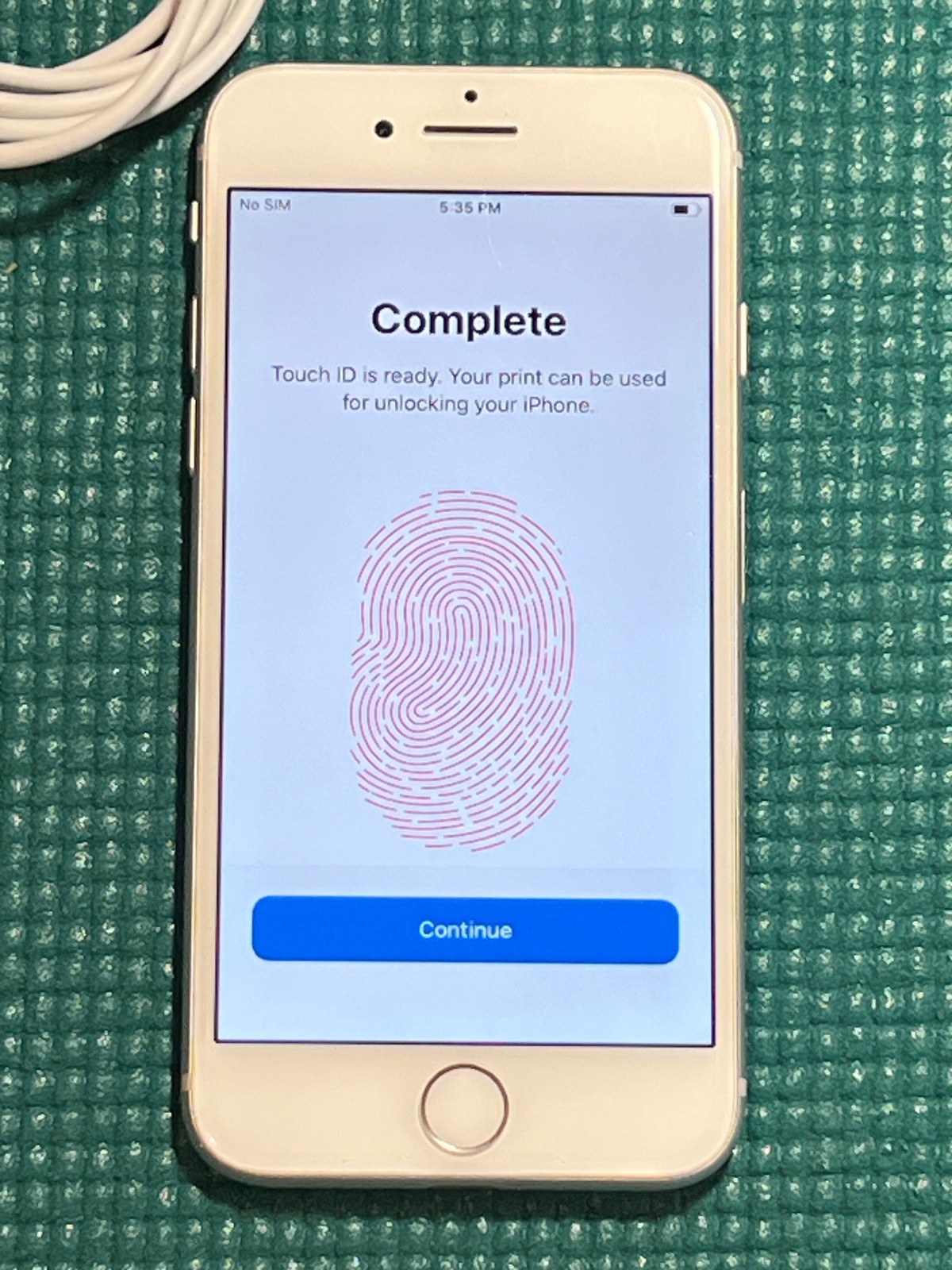 Apple iPhone 8 – 256GB – Silver (Unlocked) A1905 (GSM)