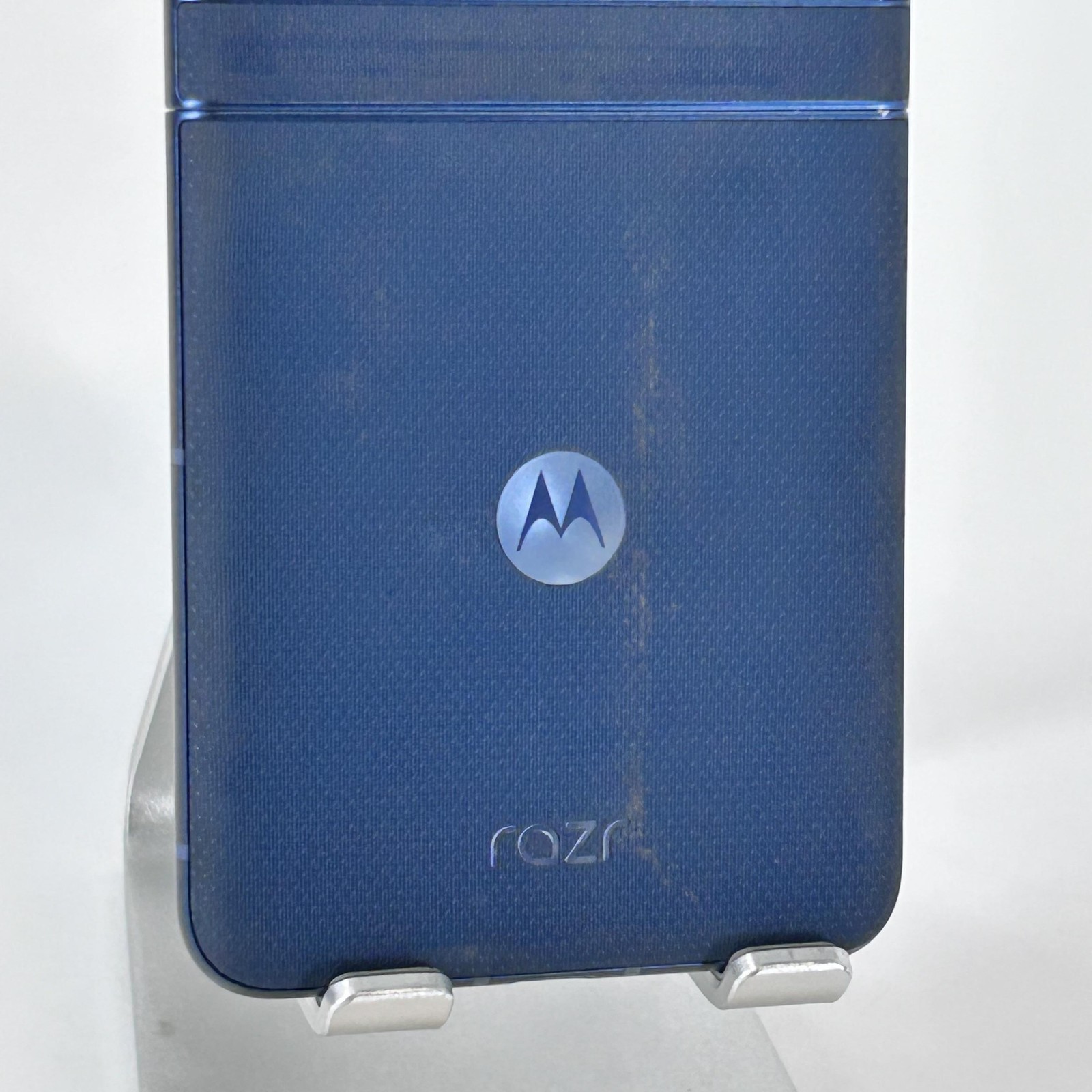 Motorola Razr (2025) Gibraltar Sea 256GB – Spectrum – Good Condition