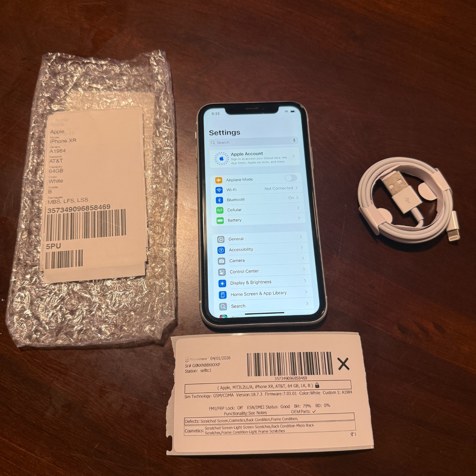 Apple iPhone XR 64GB White A1984 (AT&T / Cricket) Fully Functional – B Grade