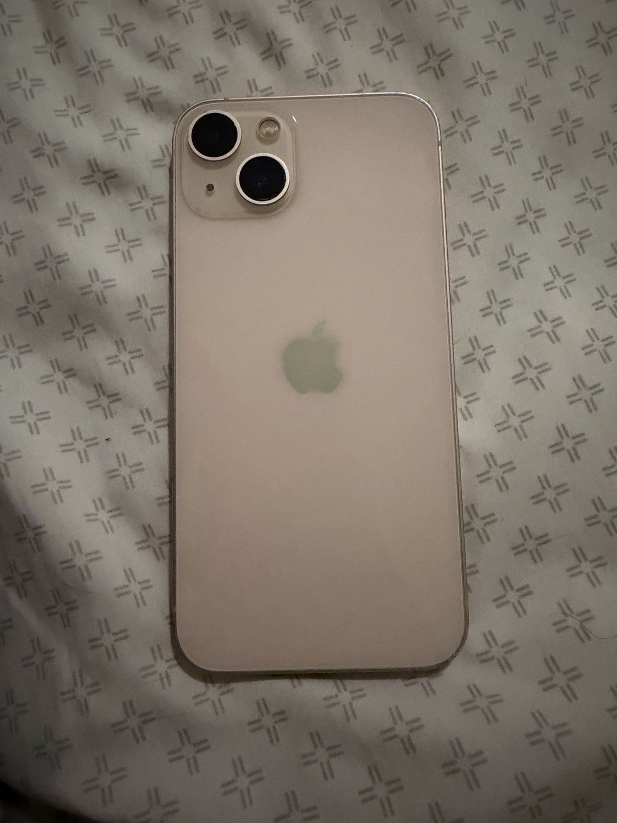 Apple iPhone 13 128GB Beige Unlocked 75% Battery Capacity