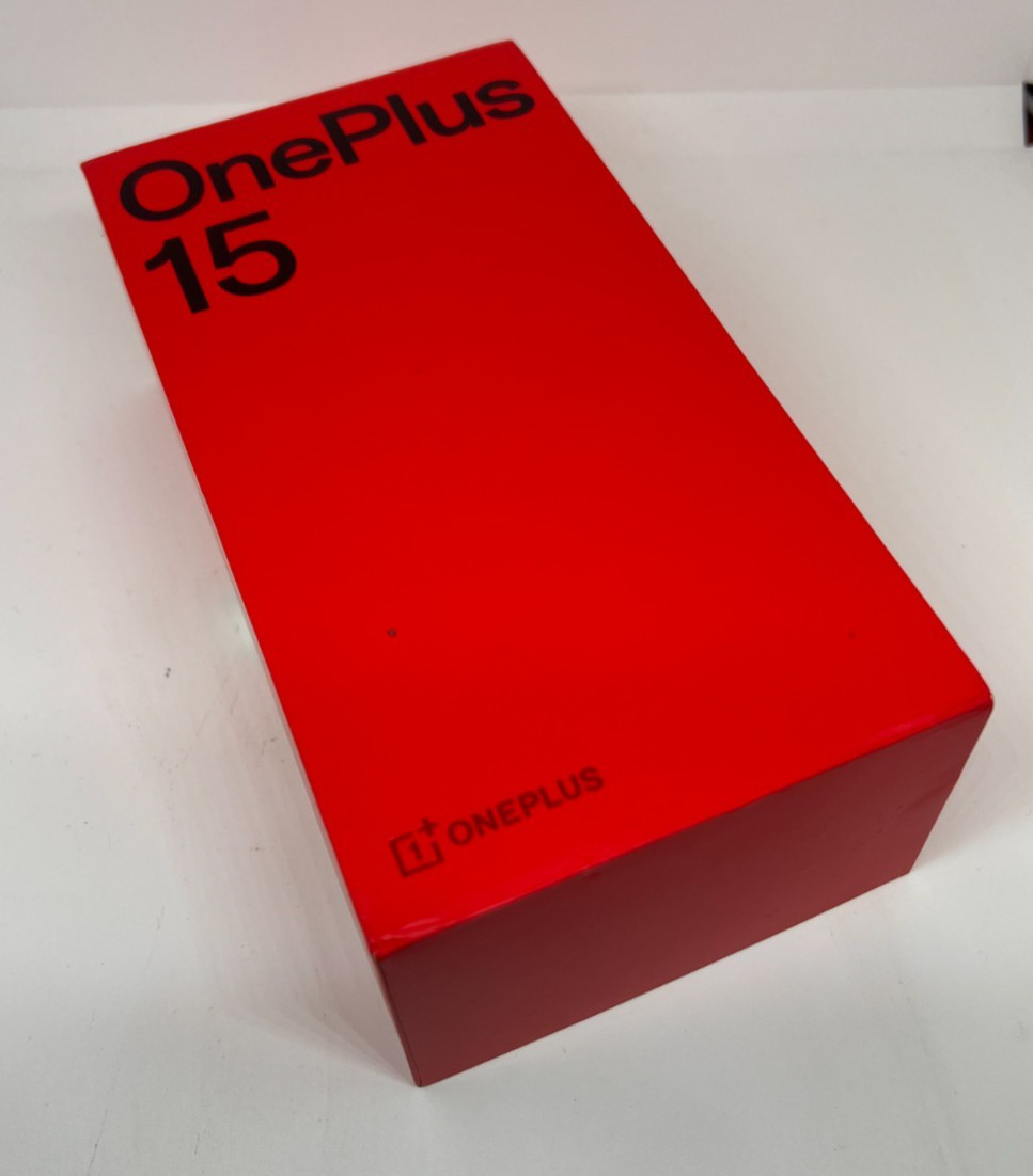 OnePlus 15 – 512GB/16GB RAM- Sand Storm (Unlocked) CPH2749