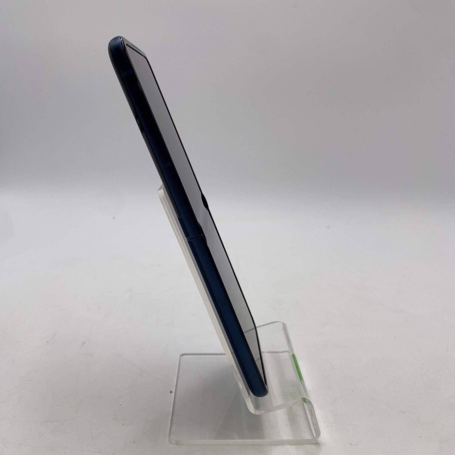 Factory Unlocked Motorola Razr 256GB Android 16 Navy Blue XT2553-1