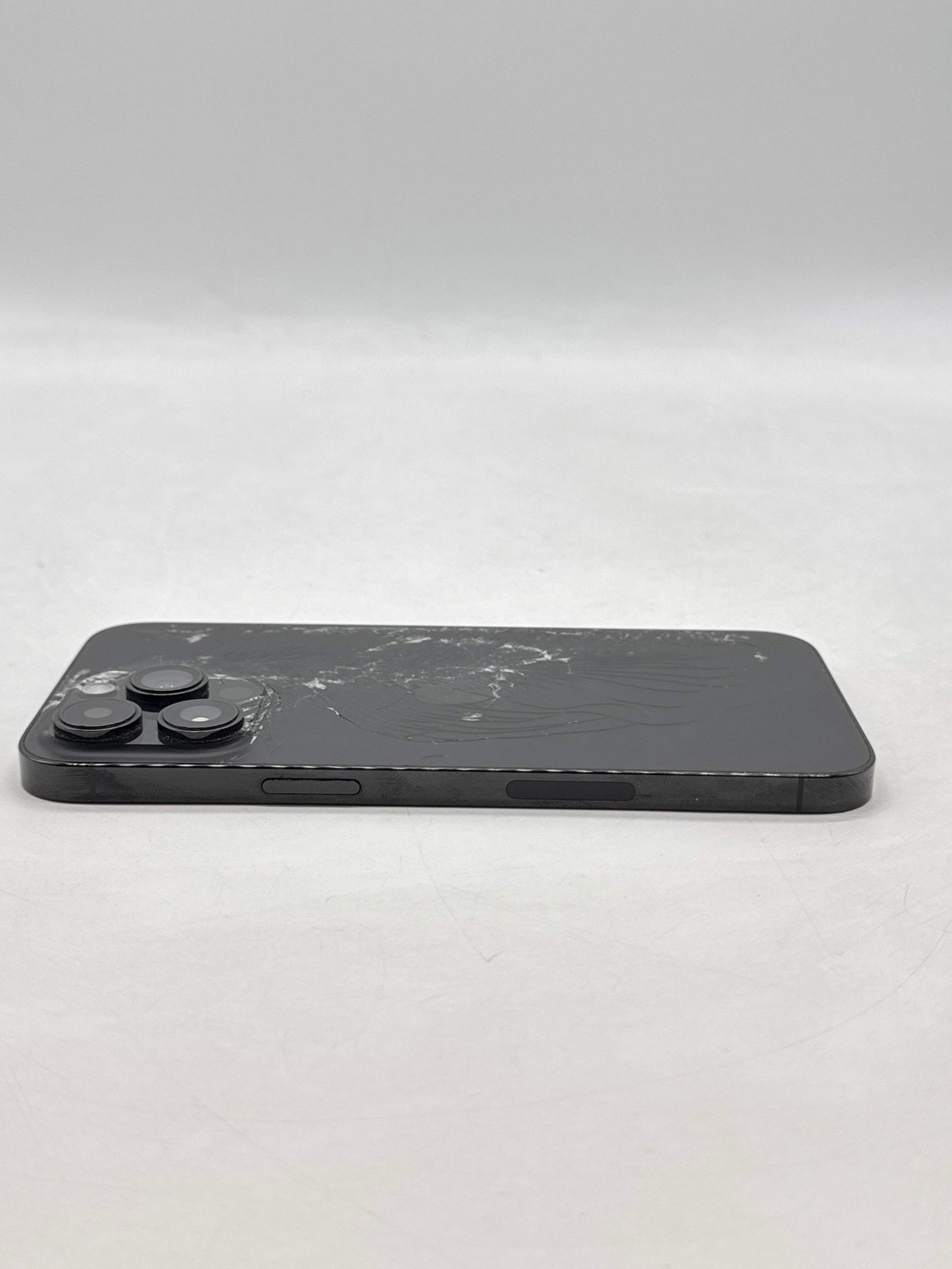 AT&T Apple iPhone 14 Pro Max A2651 256GB Space Black – Cracked Back Read!