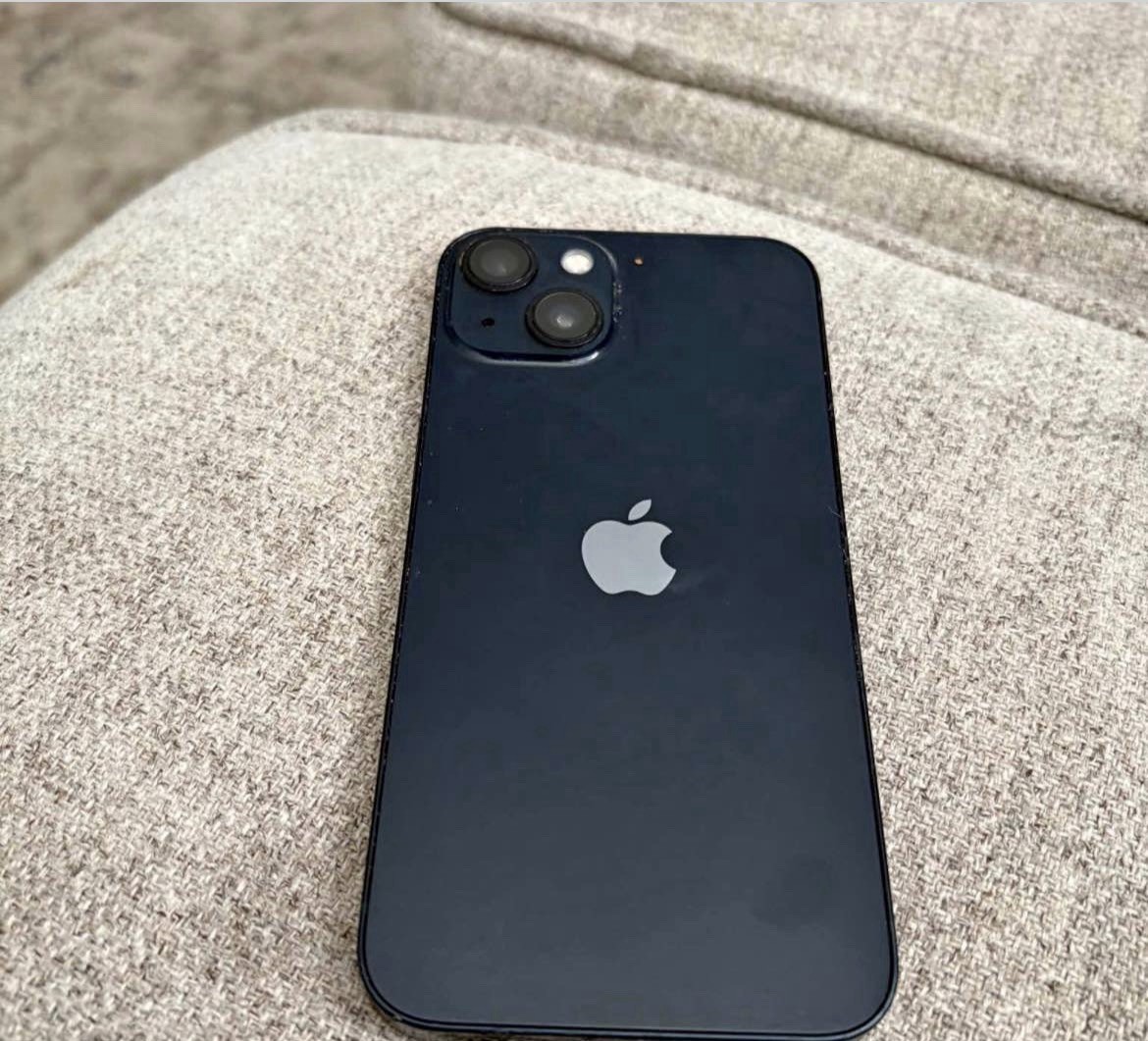 Apple iPhone 13 Black 6.1″ Smartphone 12 MP Camera Bluetooth Wi-Fi NFC iOS