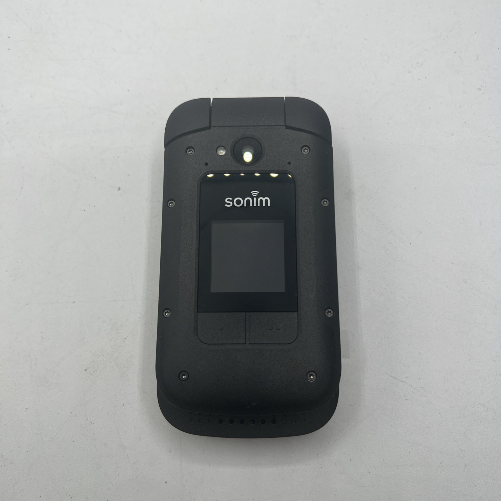 Sonim XP3plus 4G LTE 16GB 8MP PTT Ultra-Rugged Flip Verizon/Unlocked (XP3900)