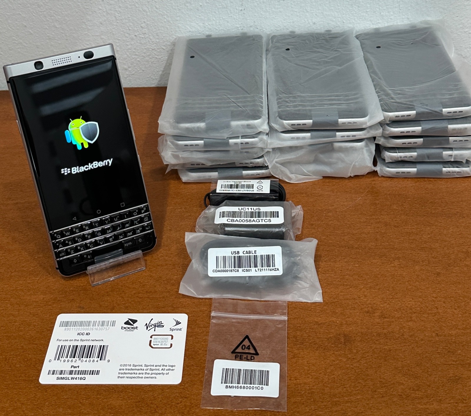 BlackBerry KEYone – 32GB – BBB100-3 – Unlocked – 16 New Phones – Software Issue