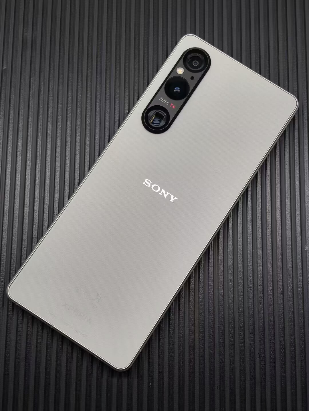 Sony Xperia 1 IV 5G 6.5″ Android Google International Support eSIM XQCT62 XQCT54