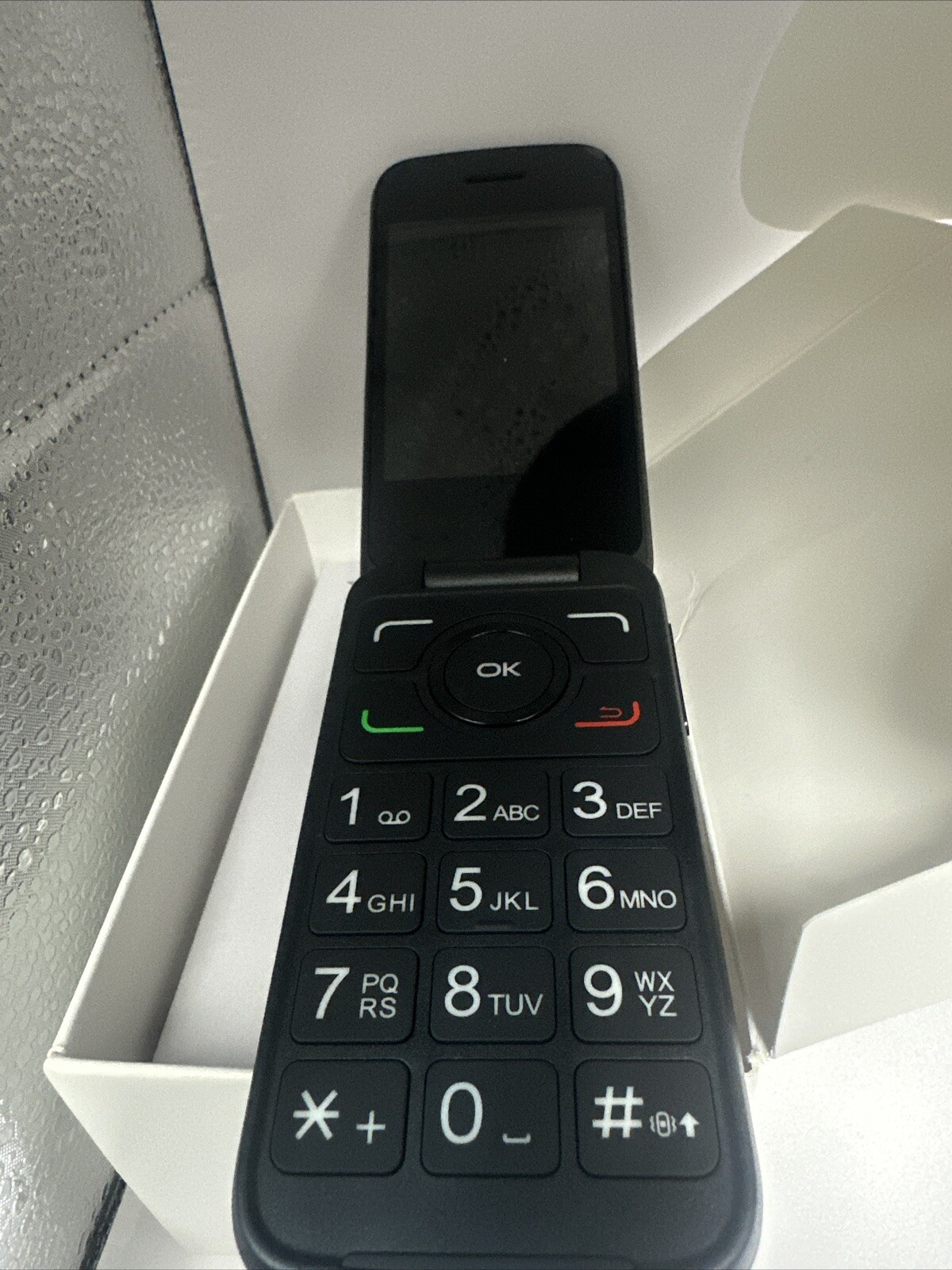 UNLOCKED / T-Mobile / Ultra Alcatel GO FLIP 3 4052W 4G LTE Smart Phone *A GRADE