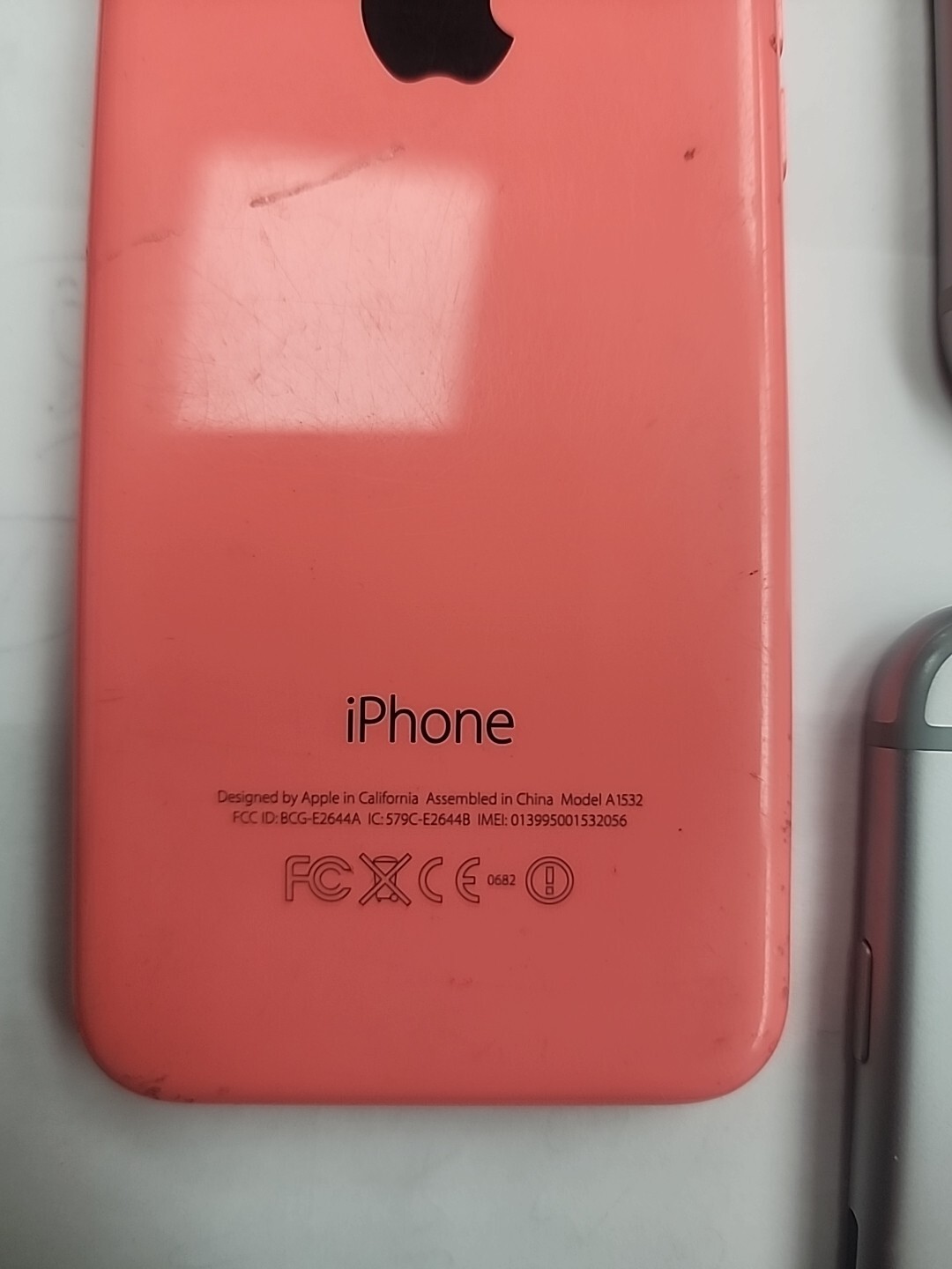 Apple iPhone 5se, 6 (LOT of 5) *see description* – Parts/Repair