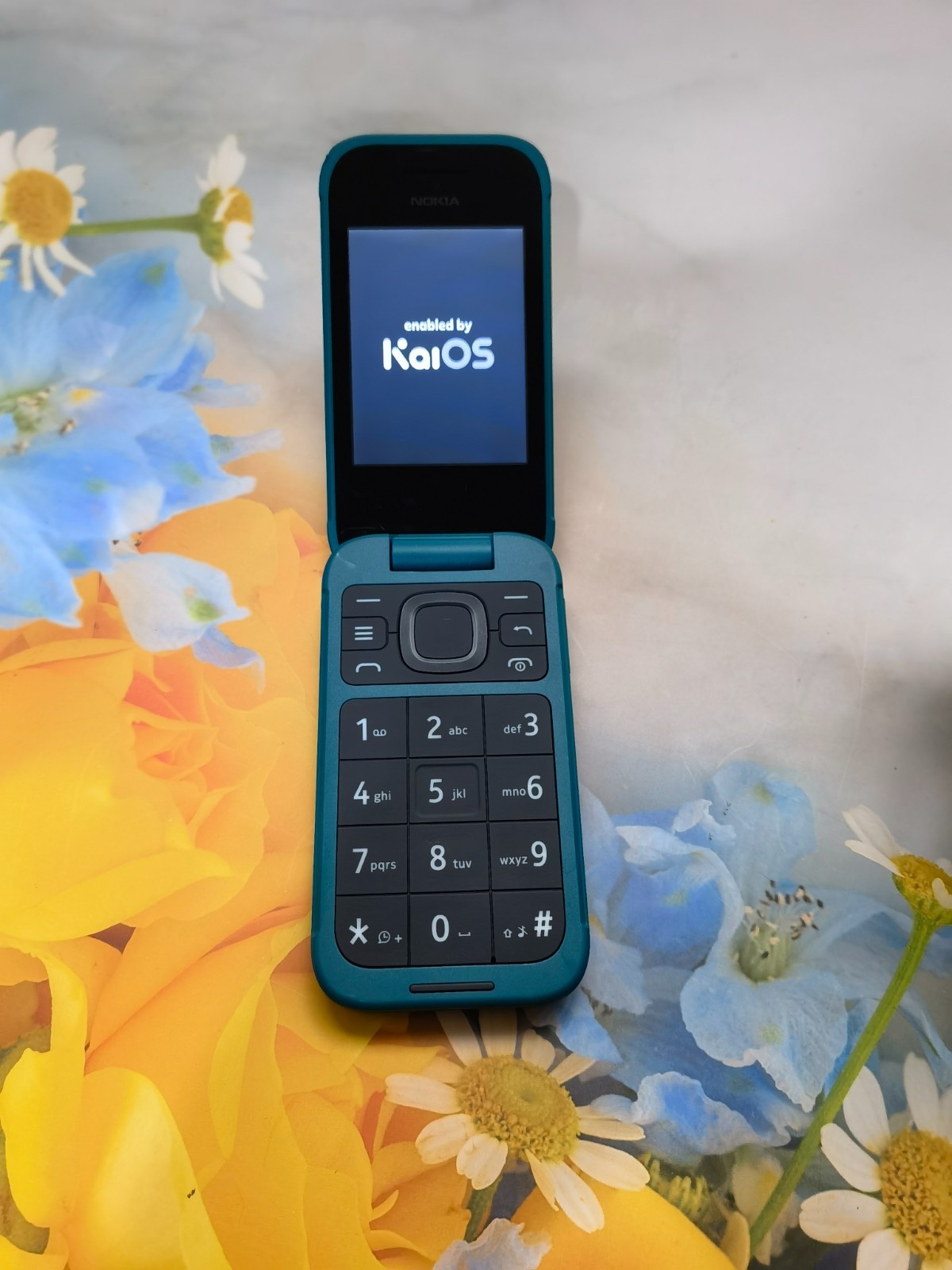 Unlocked Nokia 2780 Flip Big Keyboat 4G LTE WIFI 4GB 512MB Phone 2.7″ WIFI