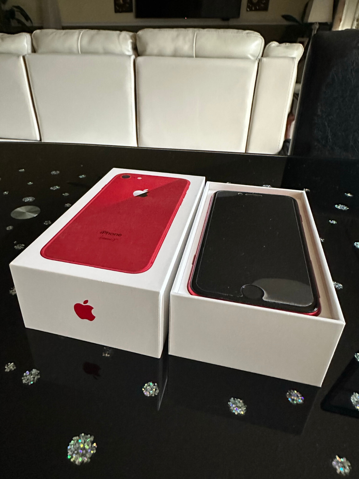 Apple iPhone 8 – 128GB – Silver (Unlocked) A1863 (CDMA + GSM) – $155.00