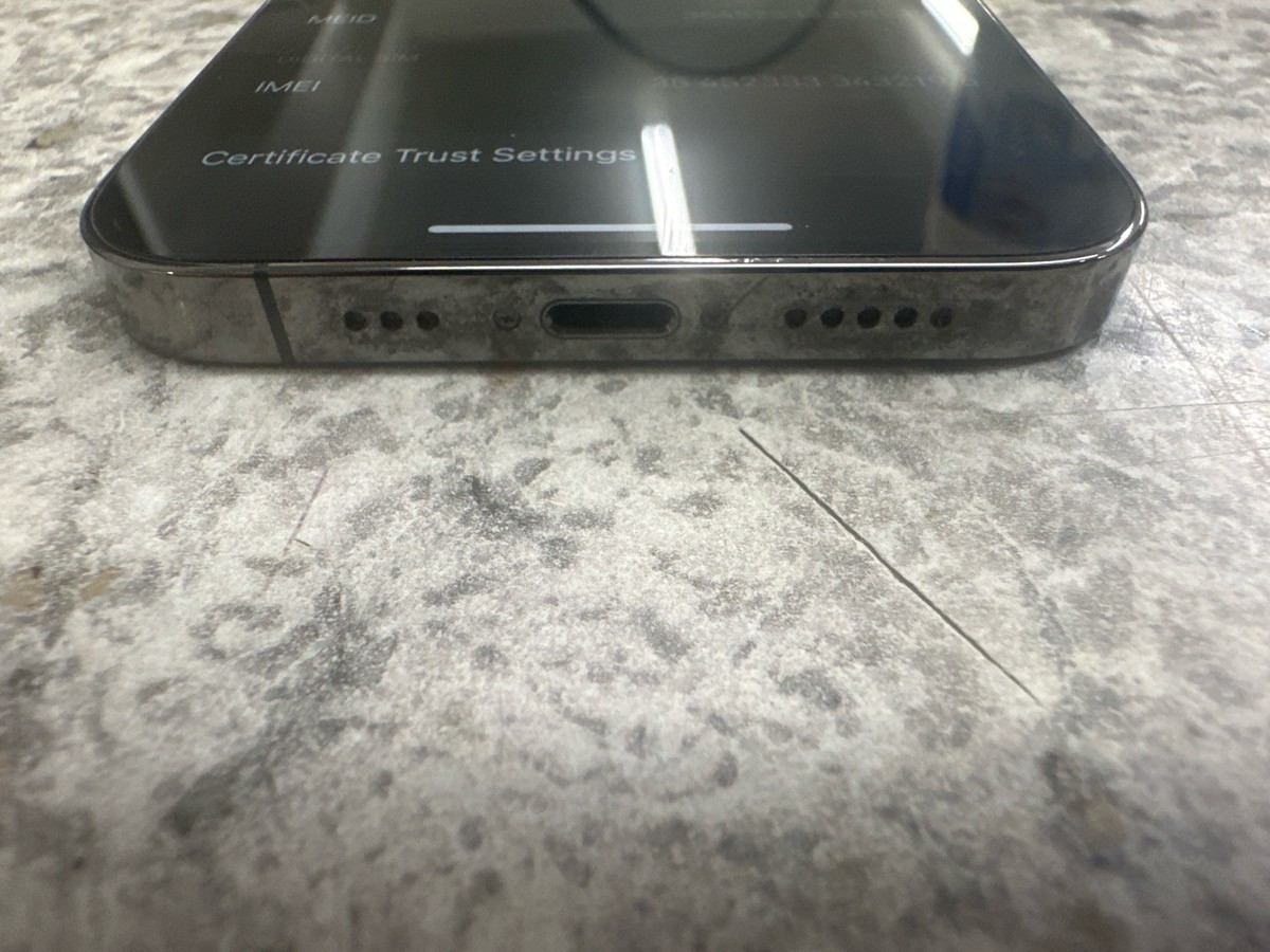 Apple iPhone 12 Pro 128GB Graphite MGK13LL/A AS IS (PS5017165)