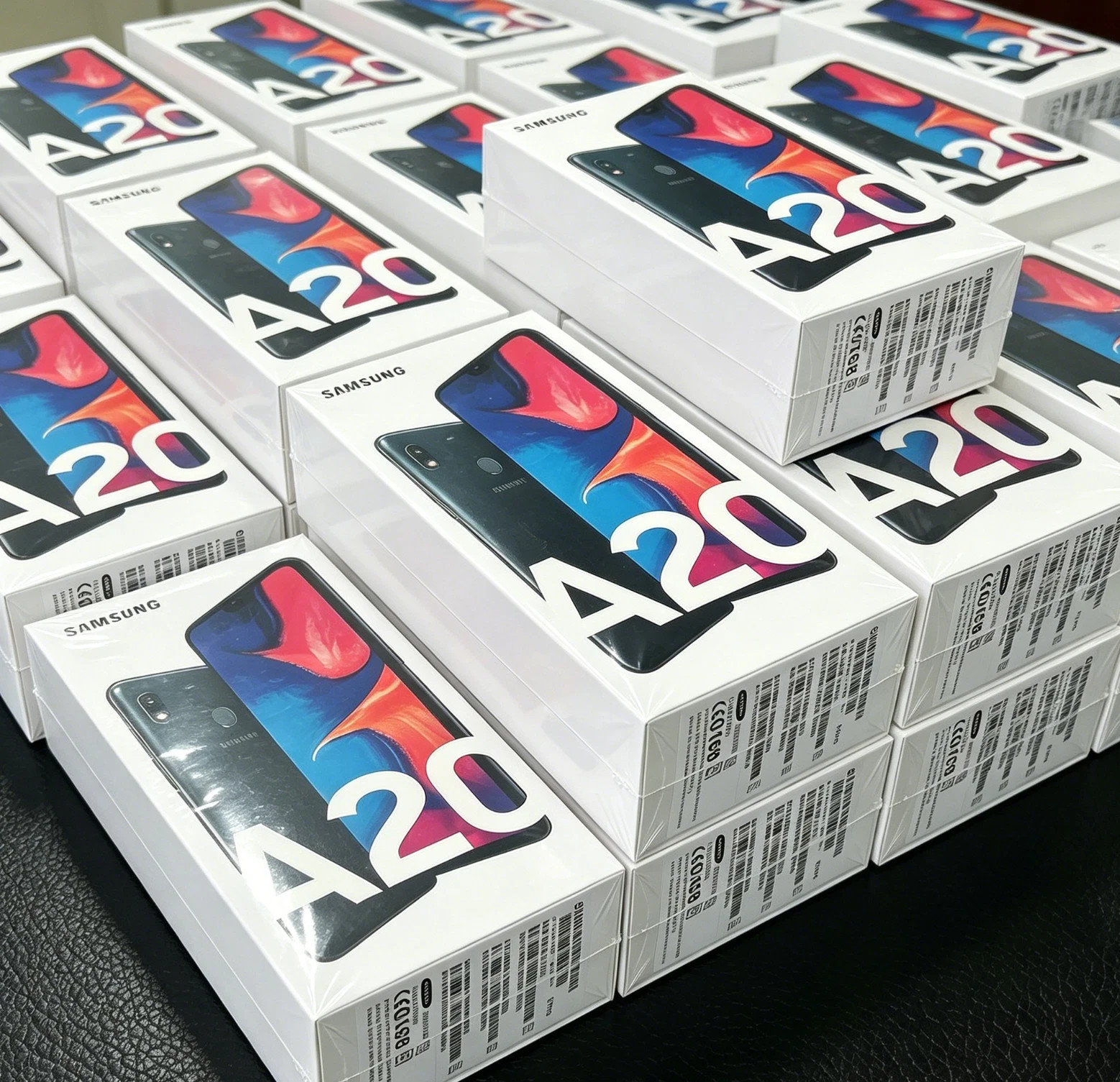 Brand New✨Samsung Galaxy A20✨SM-A205U 32GB+3GB Black 6.4″ Unlocked Smartphone