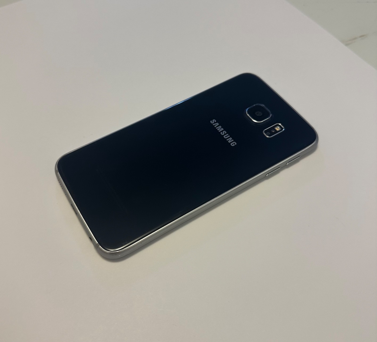 Samsung Galaxy S6 G920 32GB 64G ALL COLOR Unlocked AT&T T-mobile SmartPhone GOOD