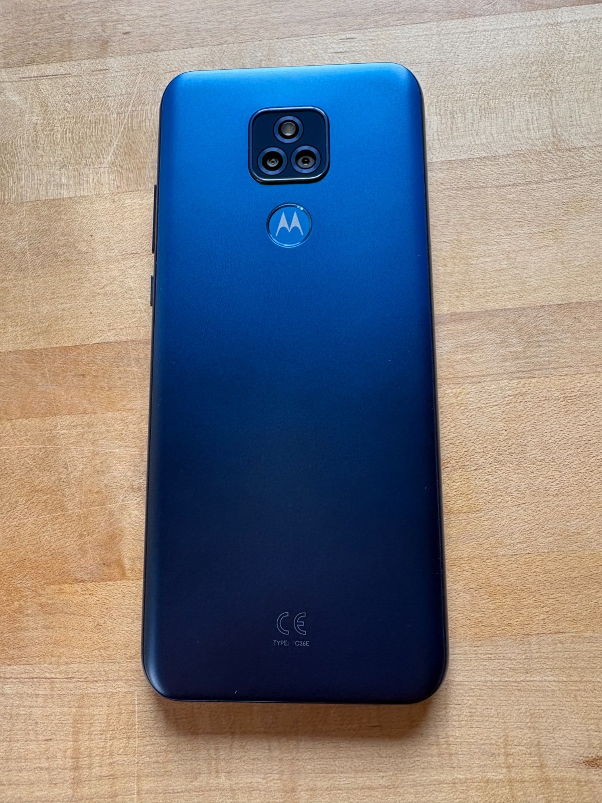 Motorola Moto G Play (2021) XT2093-4 32GB Misty Blue GSM Unlocked – Excellent