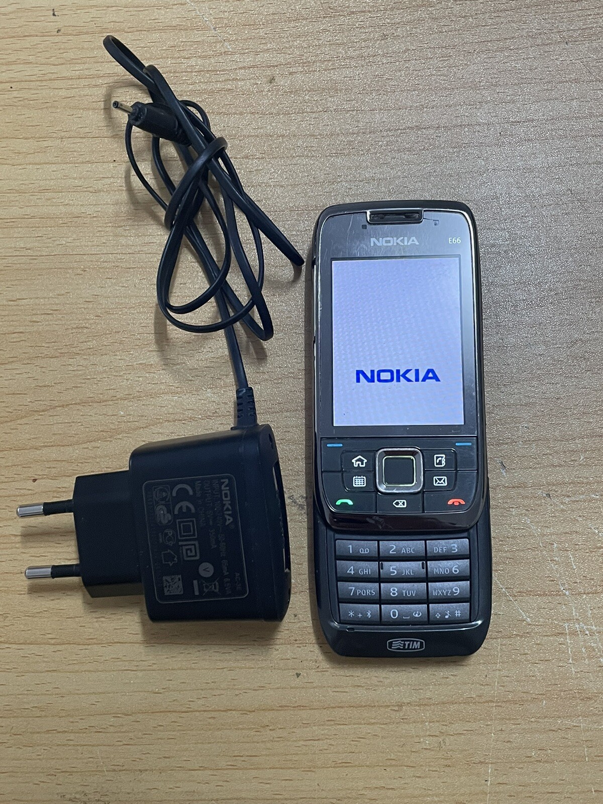 Nokia E66 Phone With Battery Charger All Original 128mb Additional