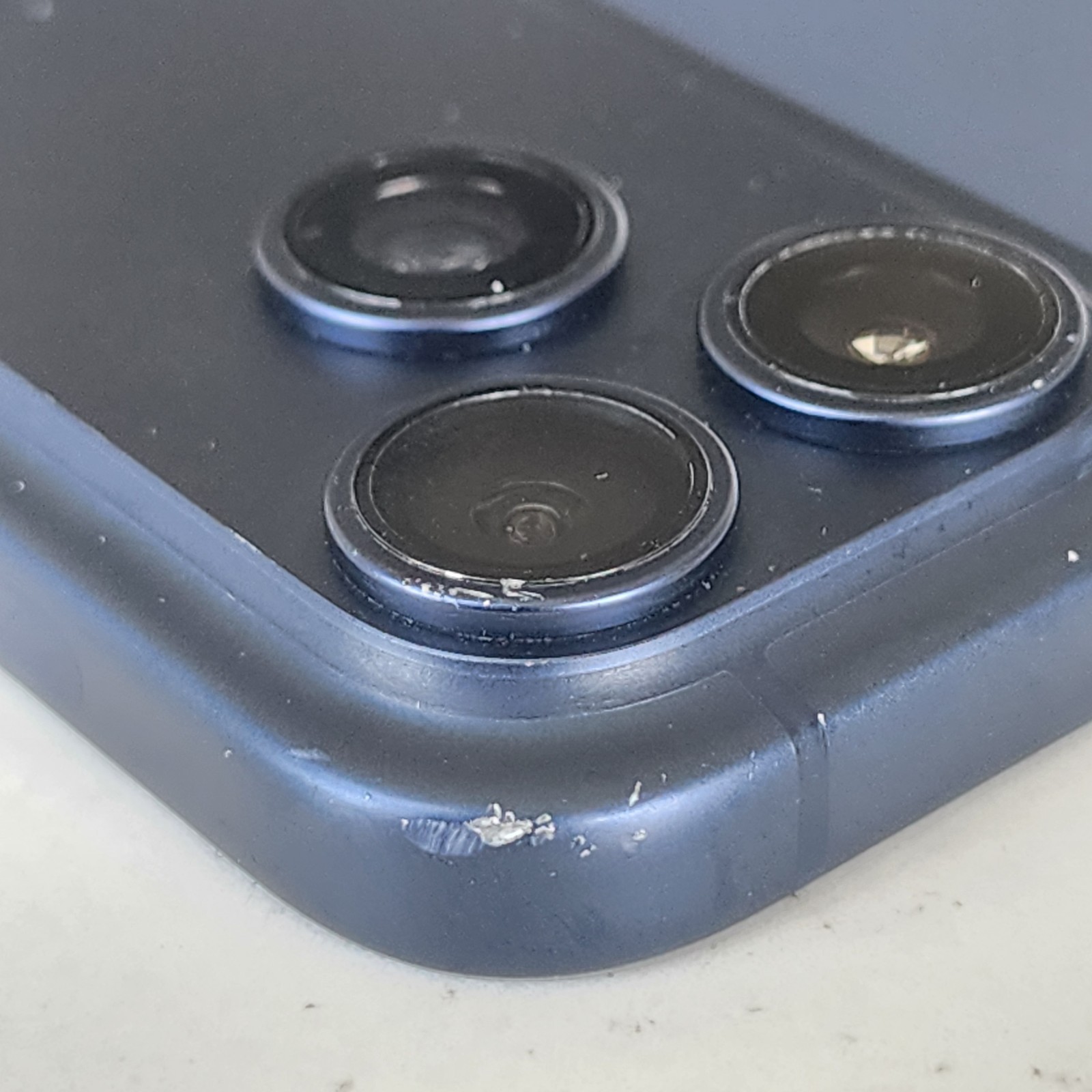 Apple iPhone 17 Pro Max – 256 GB – Deep Blue (AT&T) Esn Checks