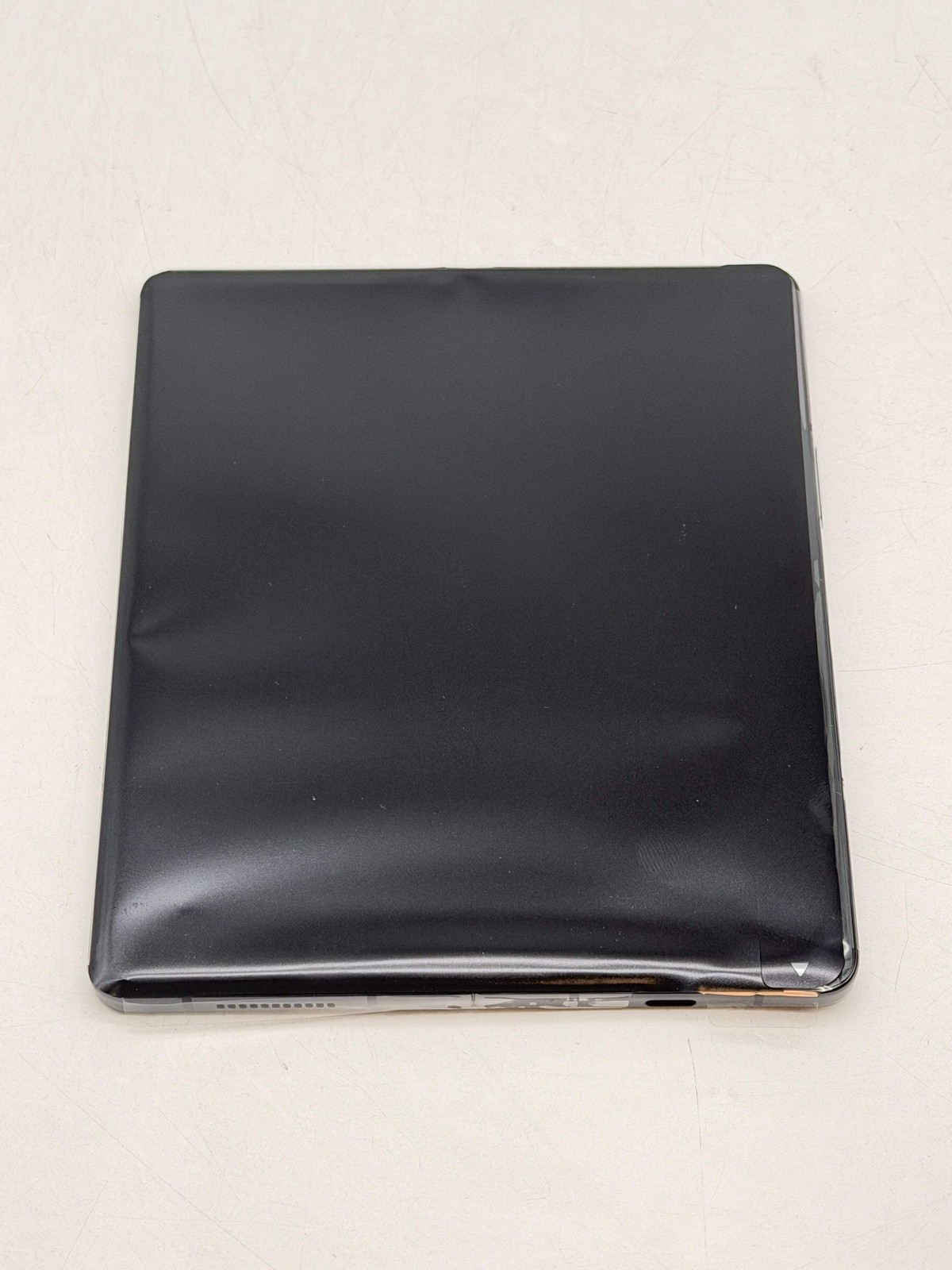 Unlocked Samsung Galaxy Z Fold4 7.6″ SM-F936U1 256GB Phantom Black – Excellent