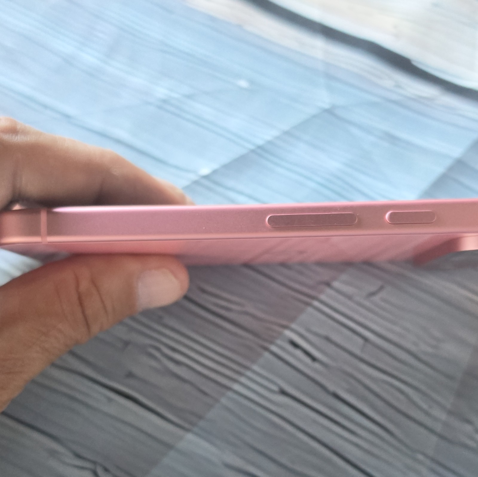 Google Pixel 9 128GB Pink Android 14 Verizon Locked Bar Smartphone