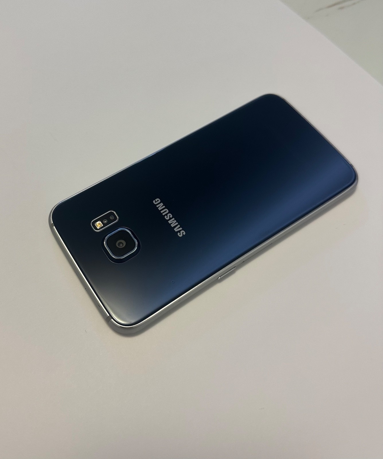 Samsung Galaxy S6 G920 32GB 64G ALL COLOR Unlocked AT&T T-mobile SmartPhone GOOD