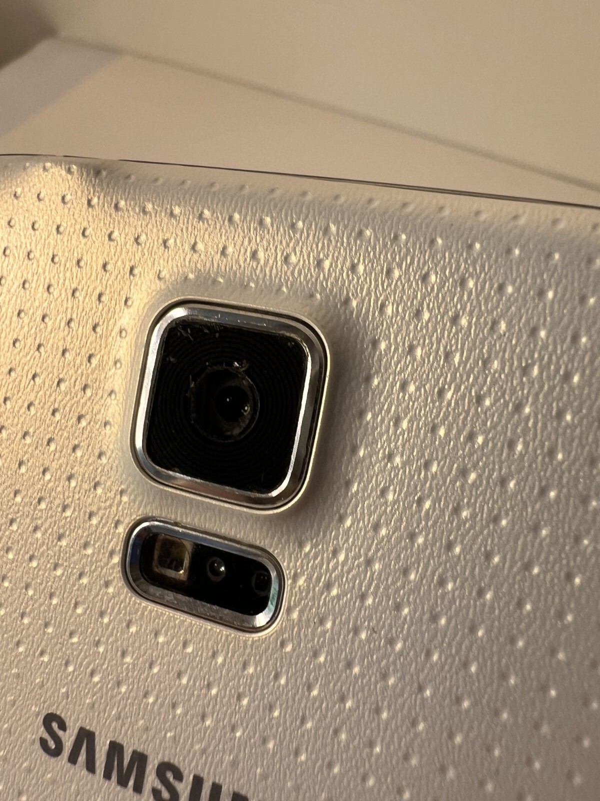 Samsung SM-G900V Galaxy S5 Verizon/Unlocked Phone GOOD (White) IMEI pictured !!!