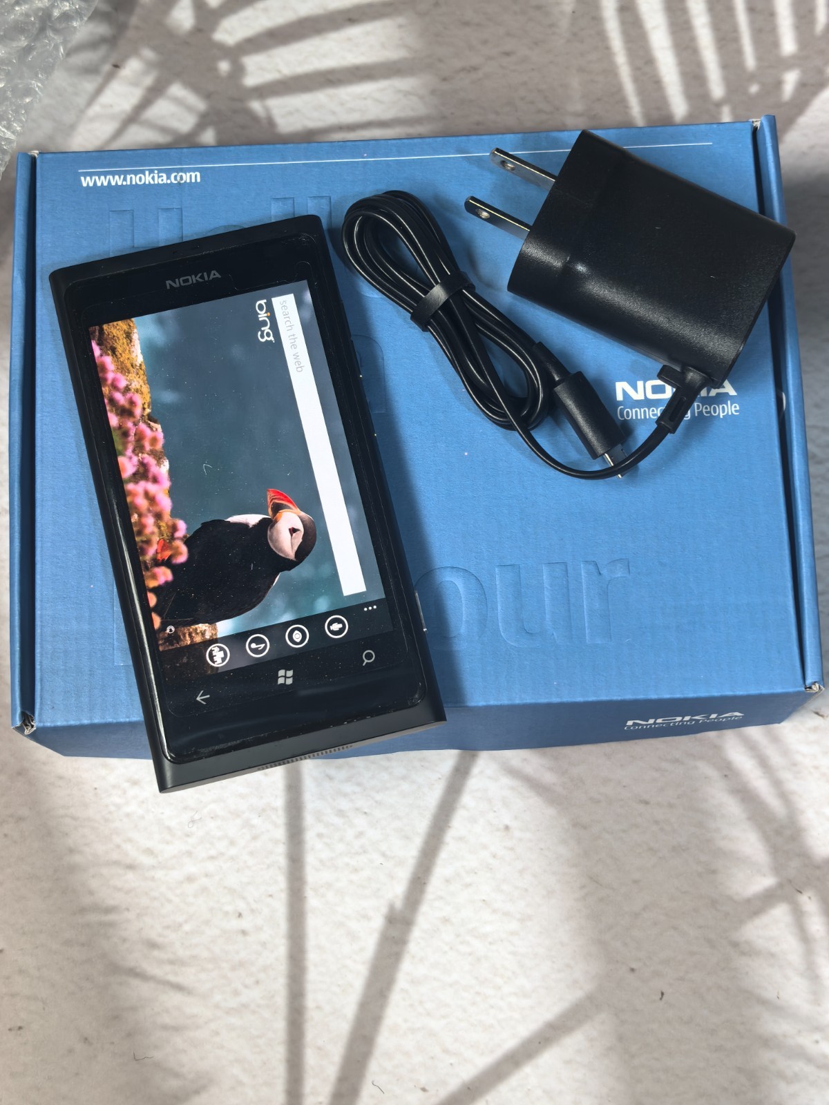 BOXED Nokia Lumia 800 16GB (Black) Unlocked for phone collectors Good Gift