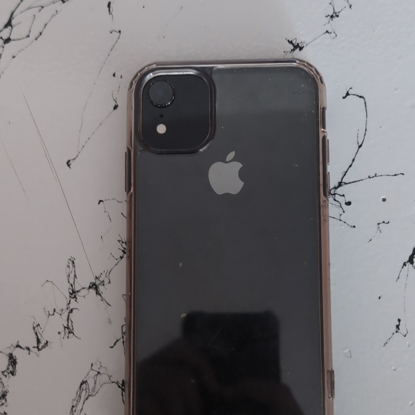 Apple iPhone XR 64GB Black Unlocked 6.1in 12MP Camera 3GB RAM Wi-Fi