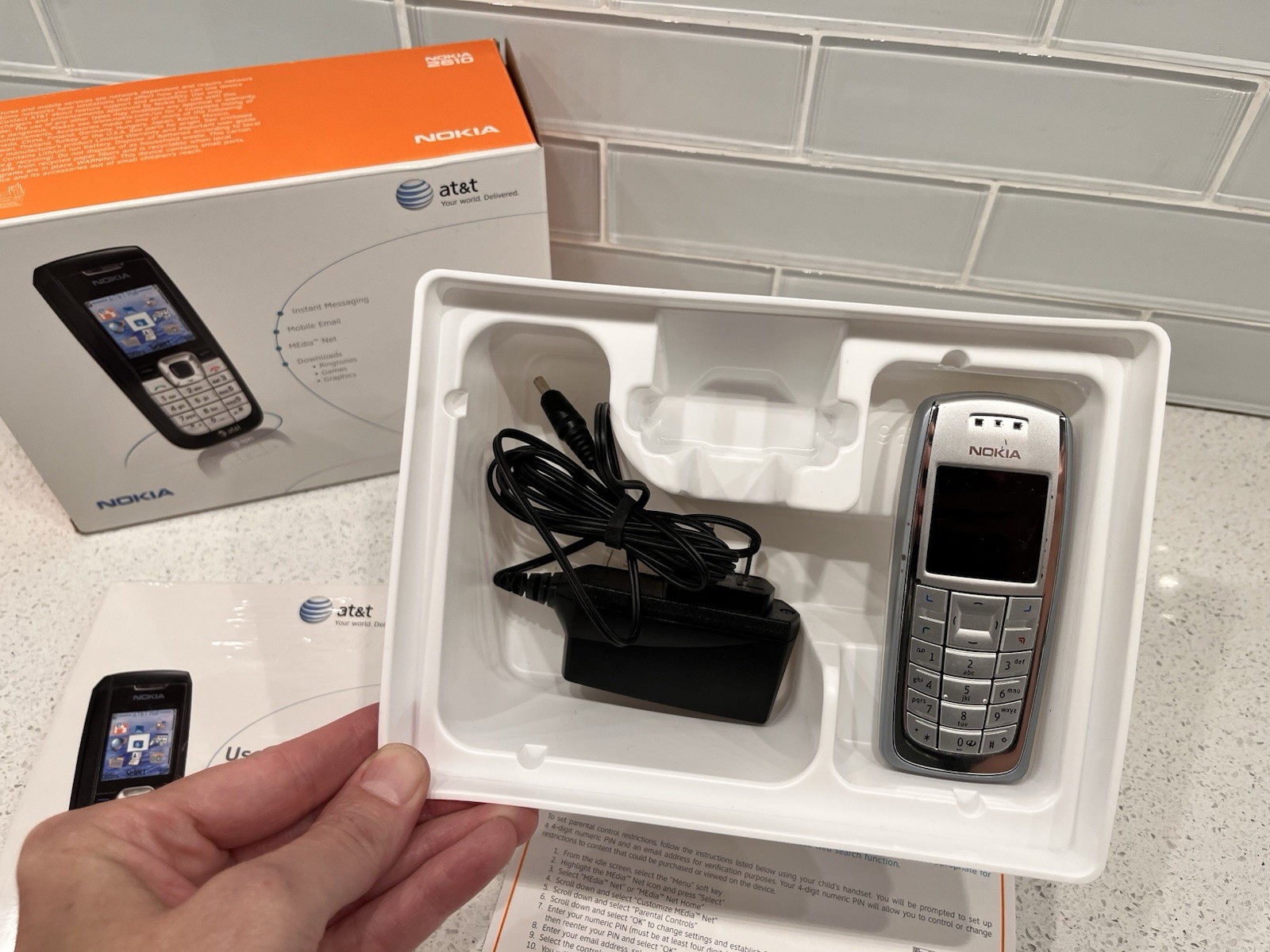 Nokia 2610 SILVER (Cingular) Cel Phone – NOT WORKING FOR PARTS – Vintage