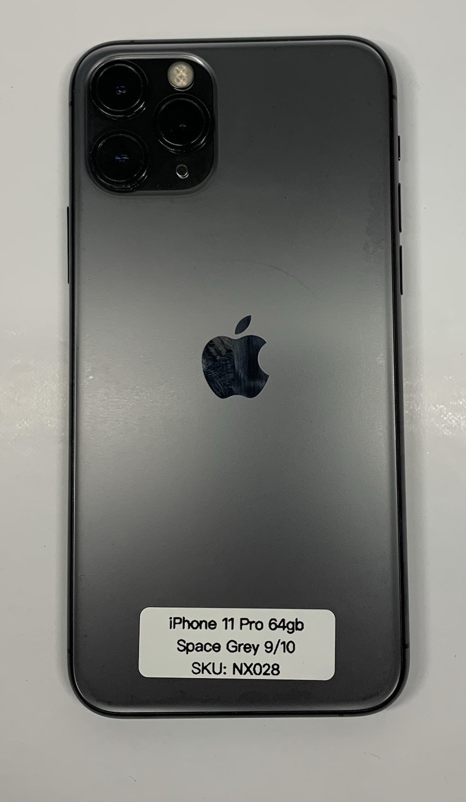 iPhone 11 Pro, 64gb, Space Gray – Factory Unlocked, Excellent Condition – READ
