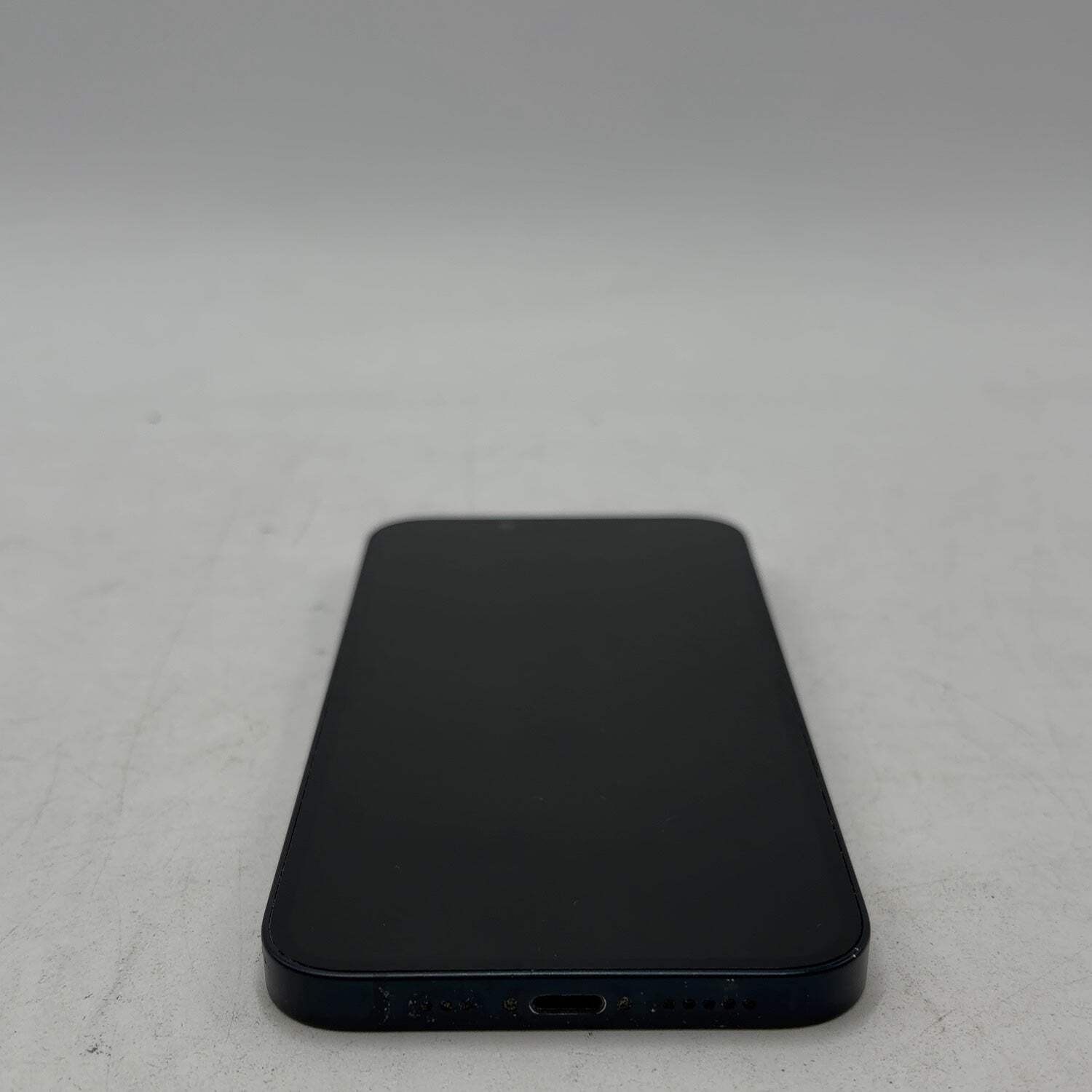 Unlocked Apple iPhone 14 128GB 26.5 Midnight MPUA3LL/A