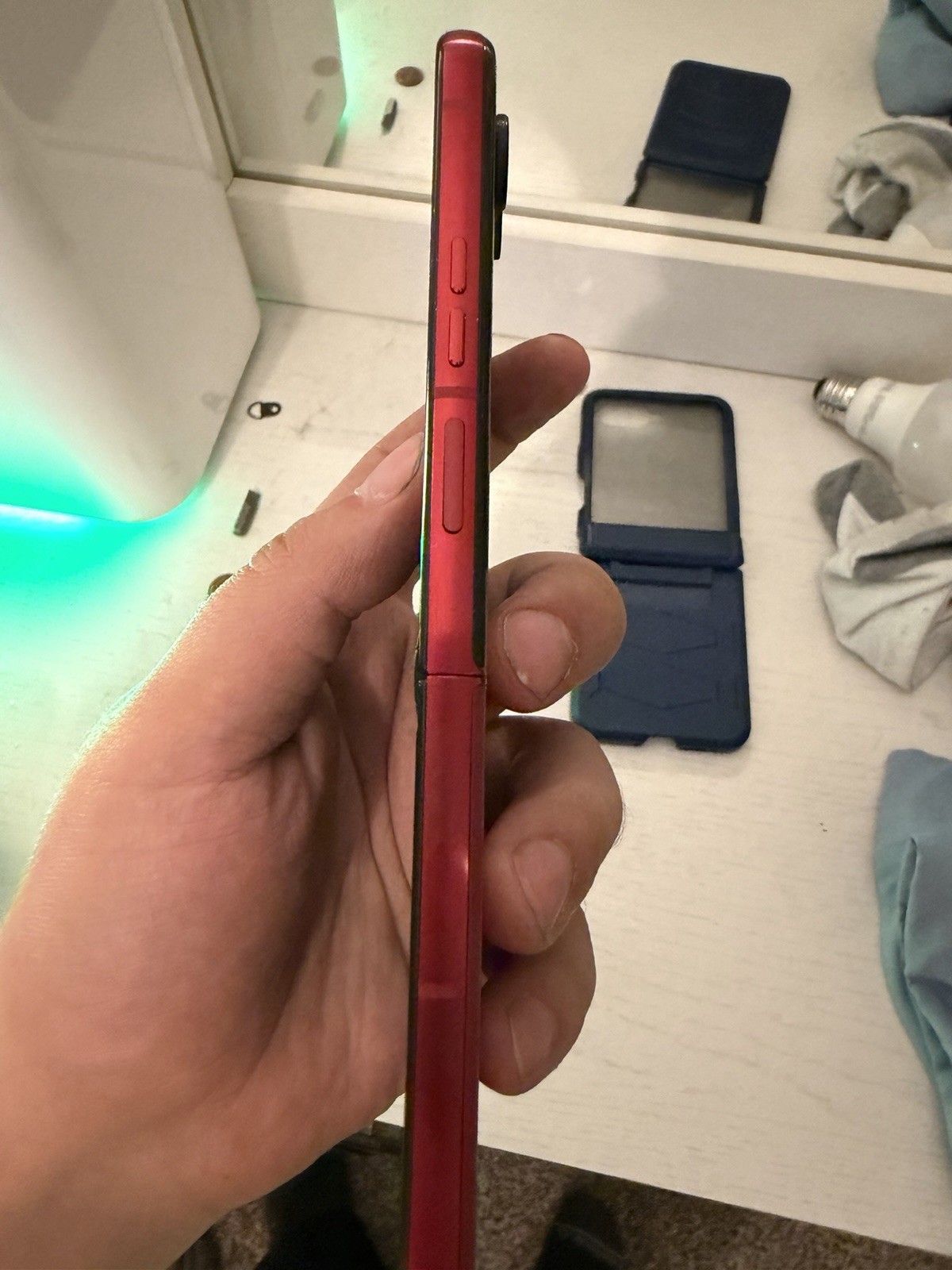 Moto Razr Ultra 2025 Rio Red 512GB (Locked to AT&T) Excellent Condition