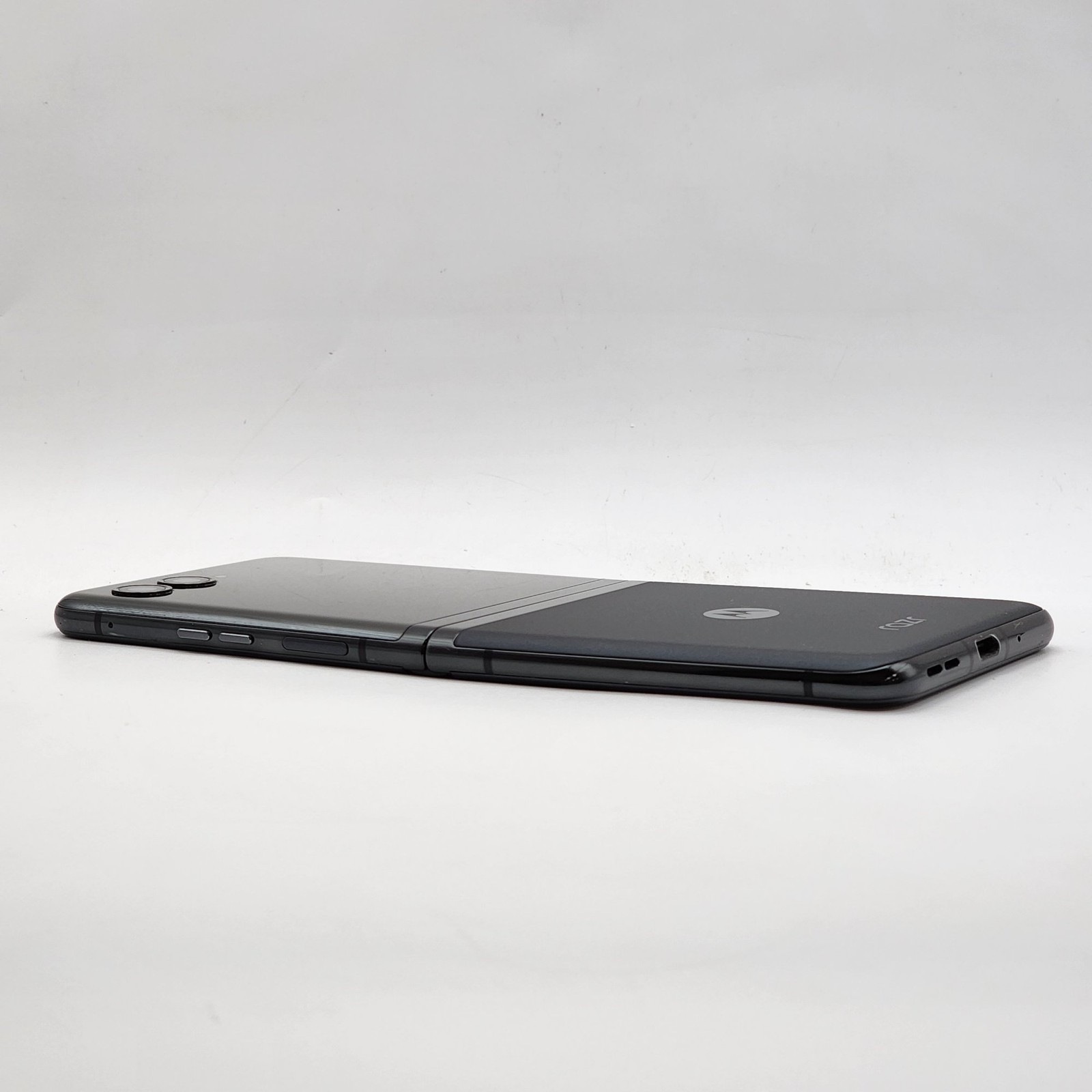 Motorola Razr 40 Ultra (2023) XT2321-3 256GB Infinite Black (Wi-Fi Only) – 50ME