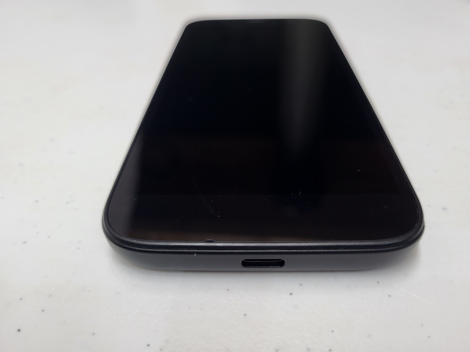 BLU View 2 – B120DL – 32GB – Black (TracFone) Android Smartphone