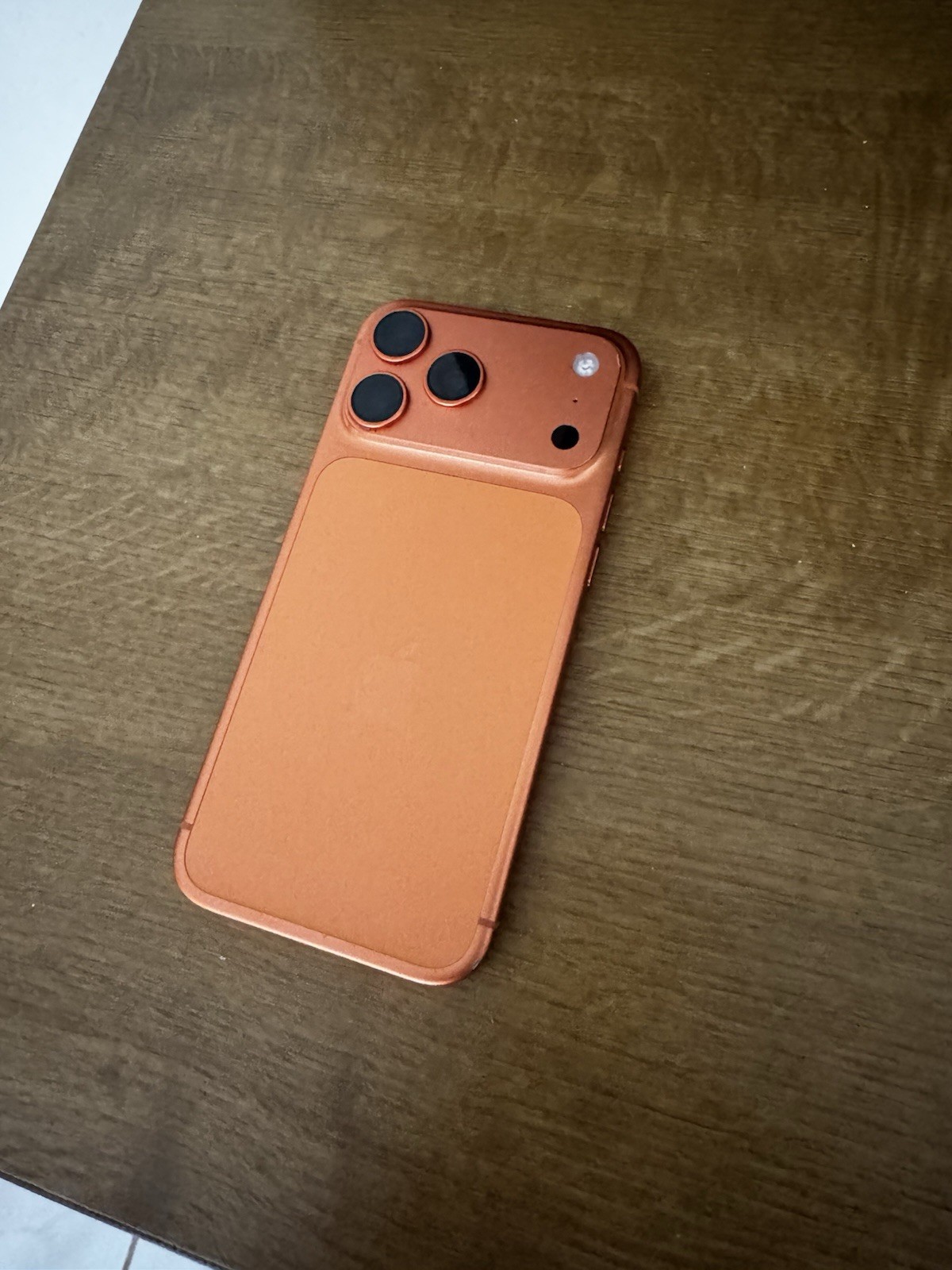 iphone 17 Pro Max Cosmic Orange *FOR PART ONLY, READ CAPTION* NEGOTIABLE