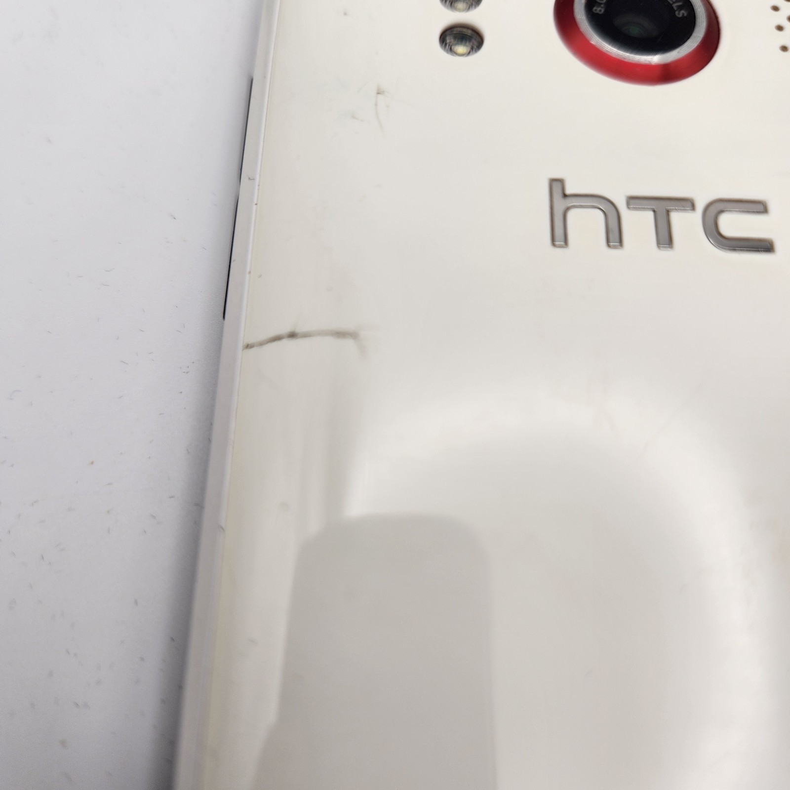 HTC Evo 4G – White (Sprint) Tested Works With All Paper Work And Box No SD Card