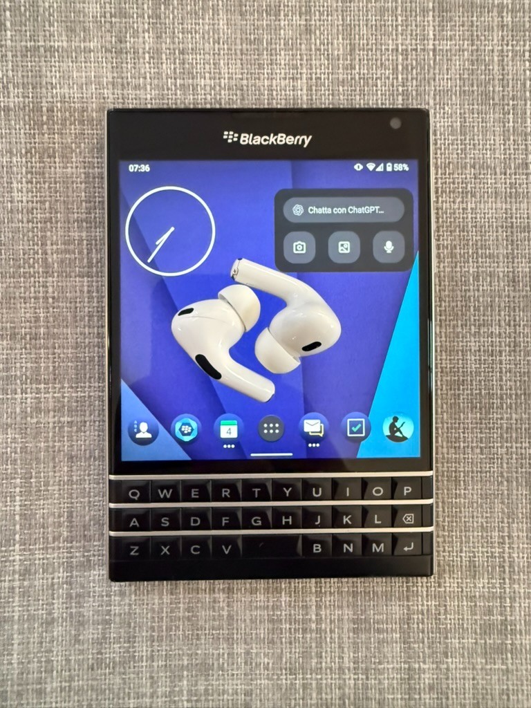 BlackBerry Passport Q30 Black 128GB Android 11 – LineageOS 18 USC-C