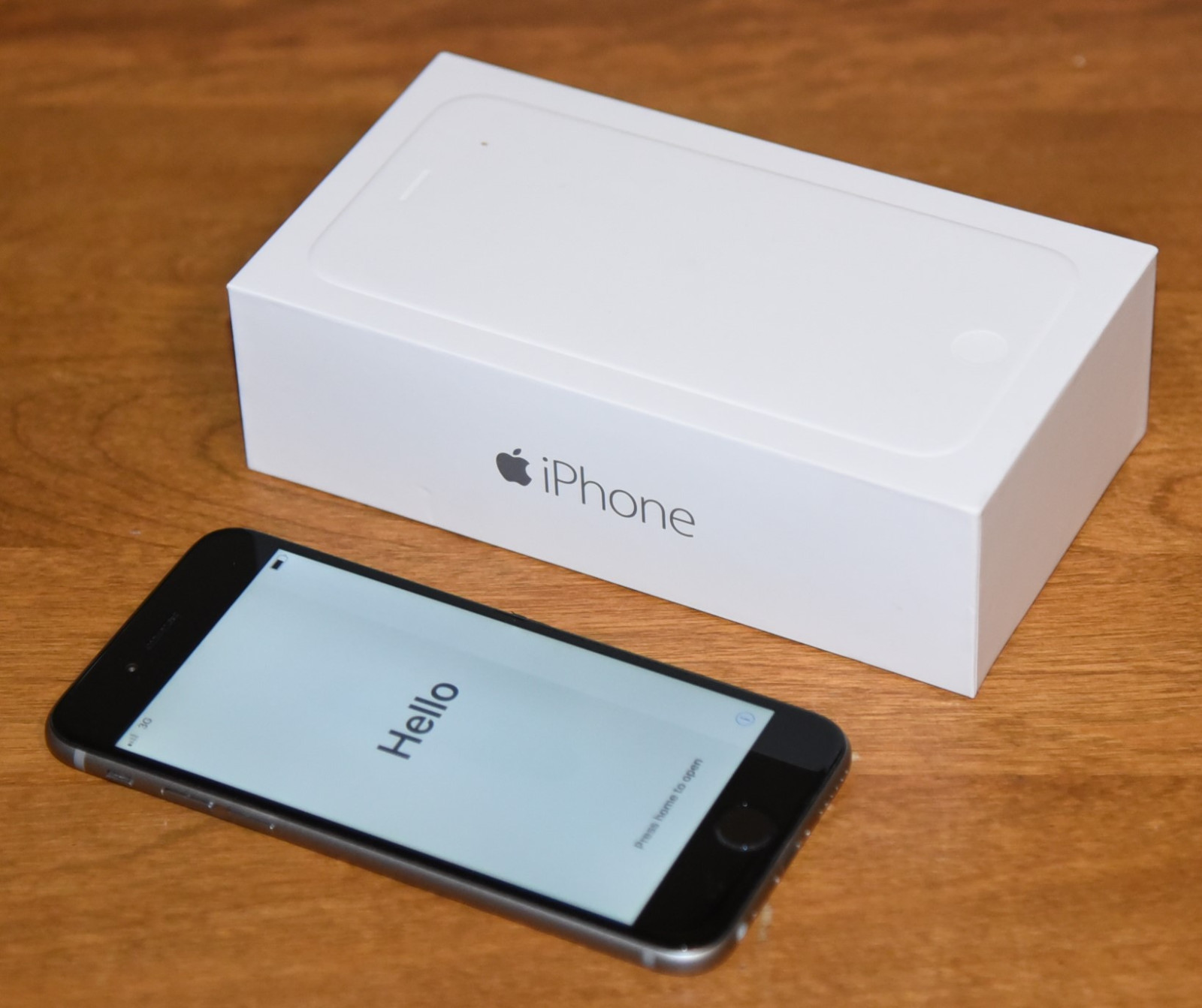 Apple iPhone 6 – 16GB Space Gray Verizon A1549 (CDMA + GSM) w/Box+ Great Shape!