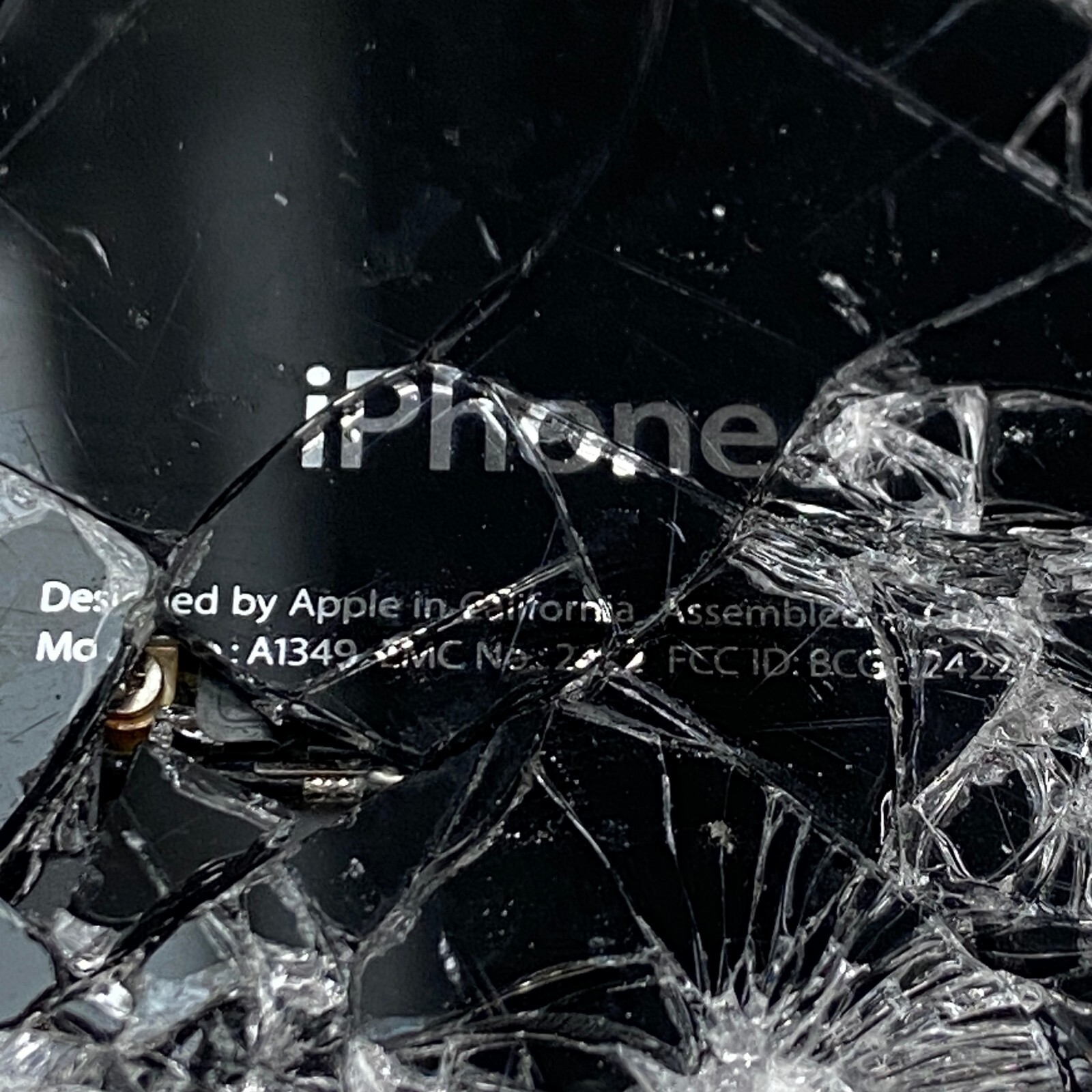 Black Apple iPhone 4 Model A1349 Untested Broken Glass Screen – For Parts