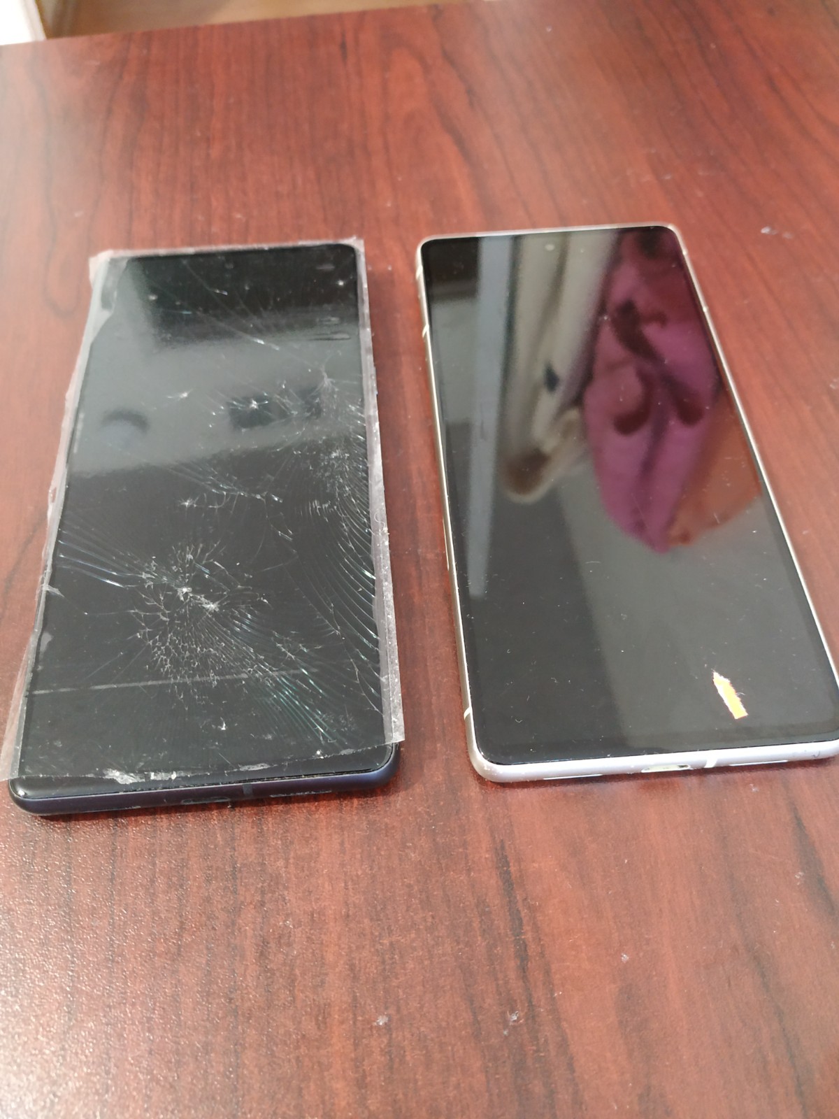 Lot of 2 Google Pixel 7 128GB Yellow /Black For parts